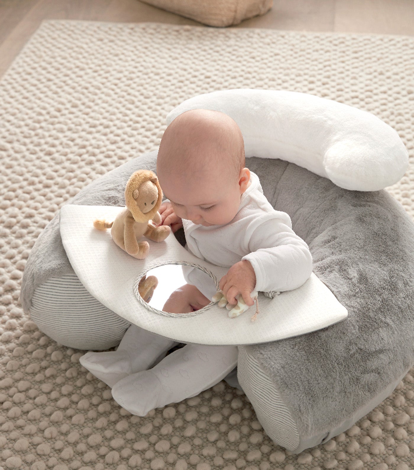 Welcome to the World Elephant