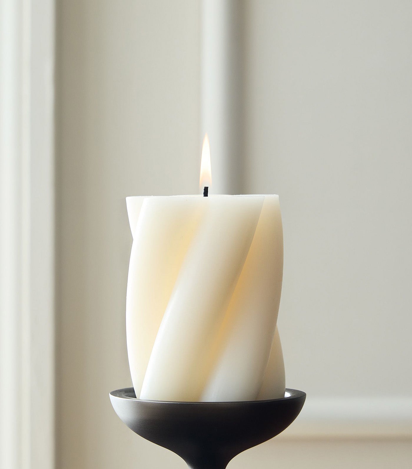 Chunky Twist Pillar Candles White