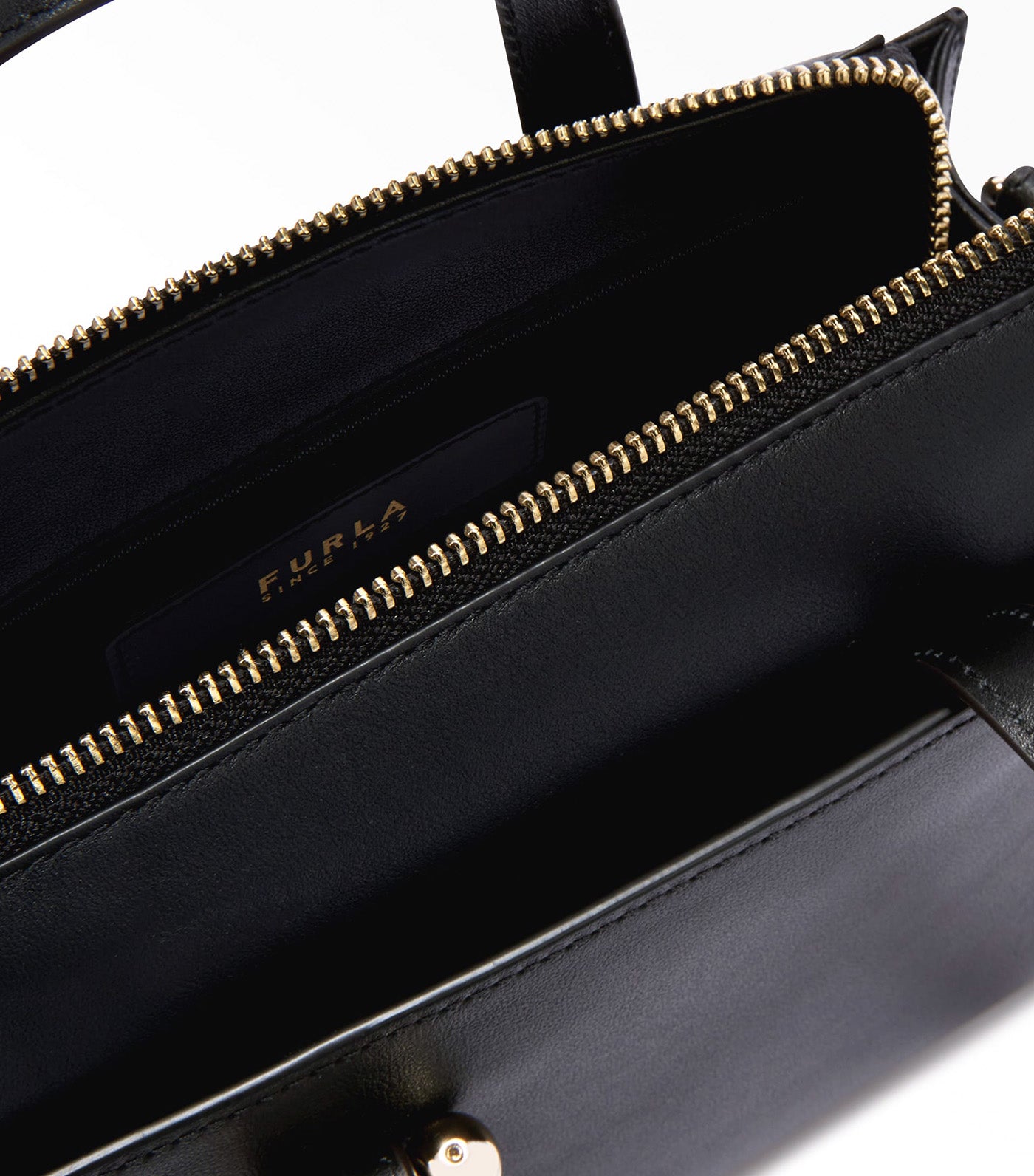 Nuvola S Boston Bag Nero