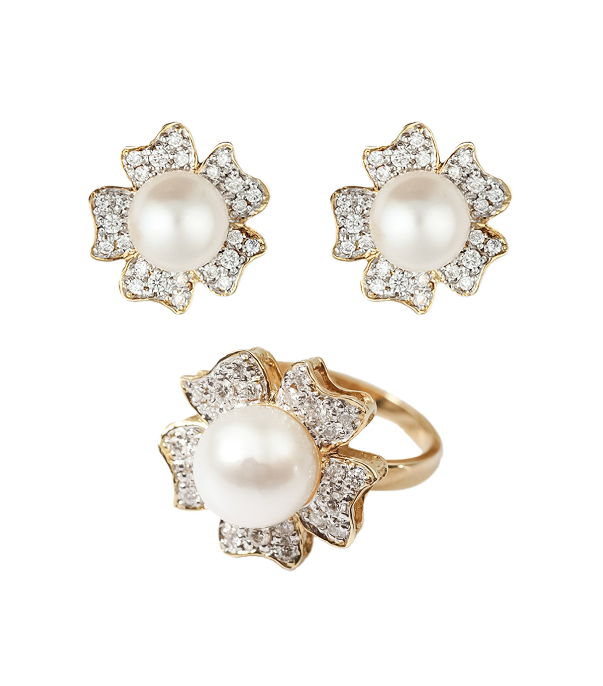 South Sea Pearls Ring and Earrings Set White