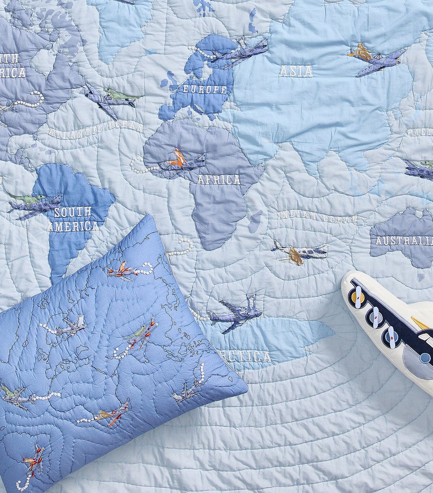 Airplane Map Quilt and Shams
