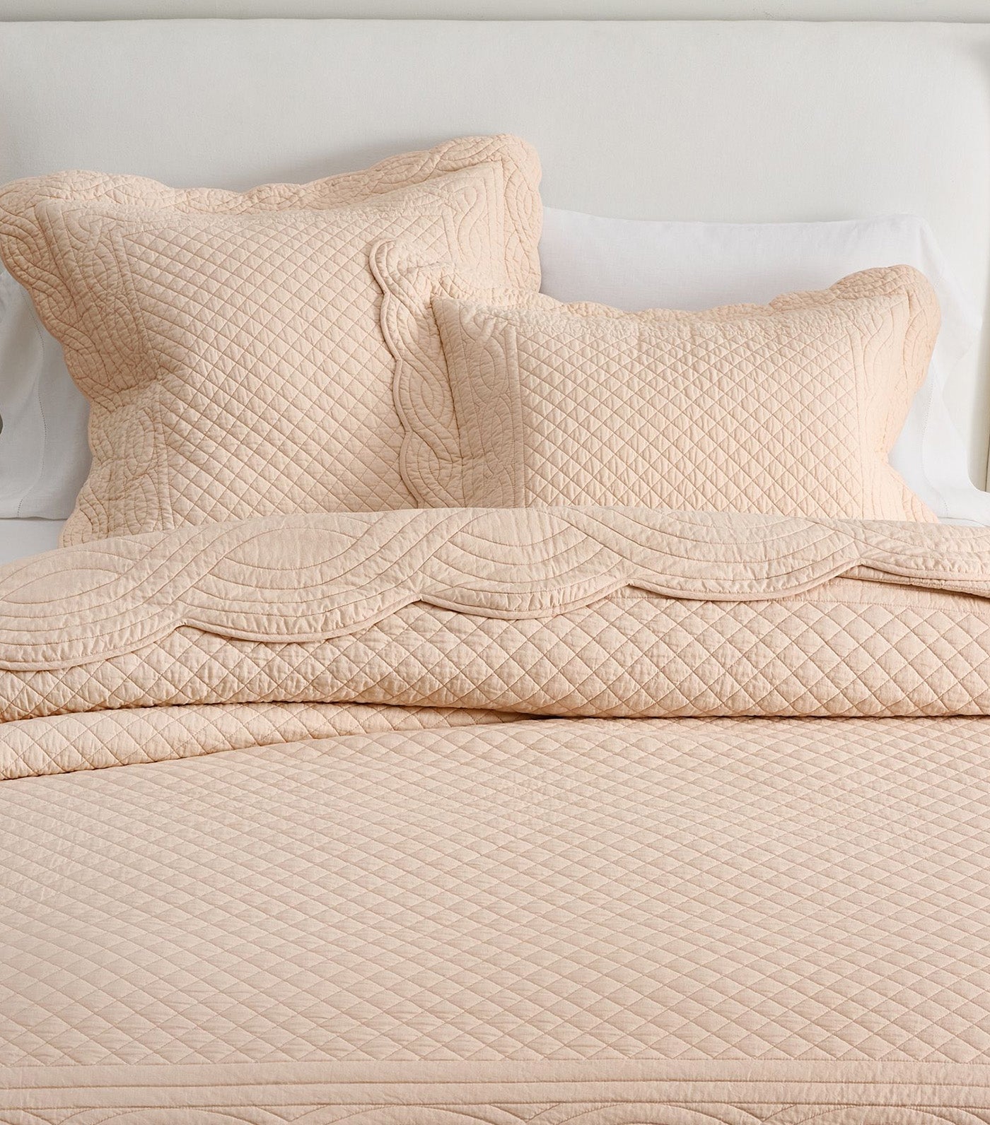 Heirloom Scallop Quilted Sham Blush