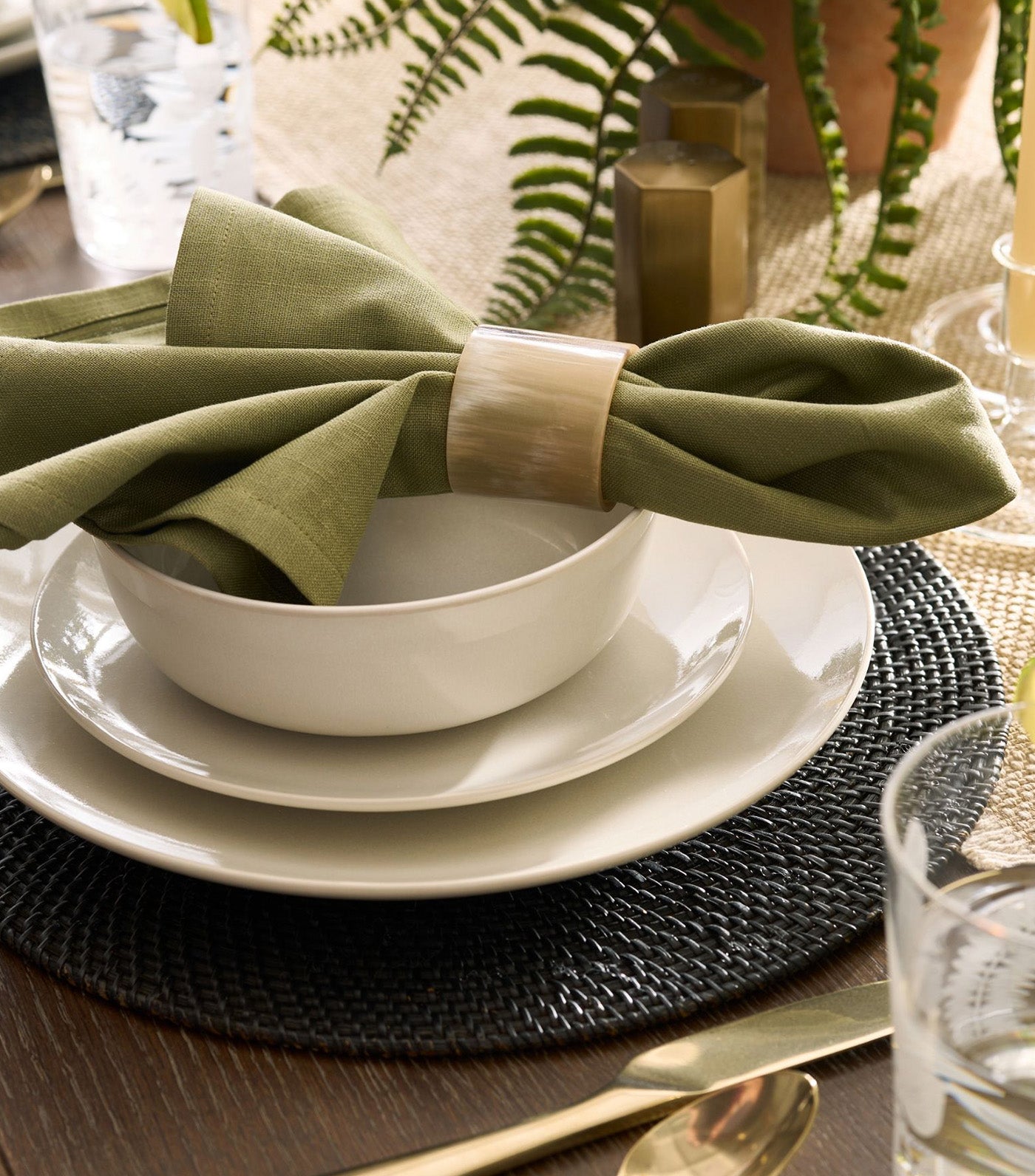 Mason Stoneware Dinner Plate