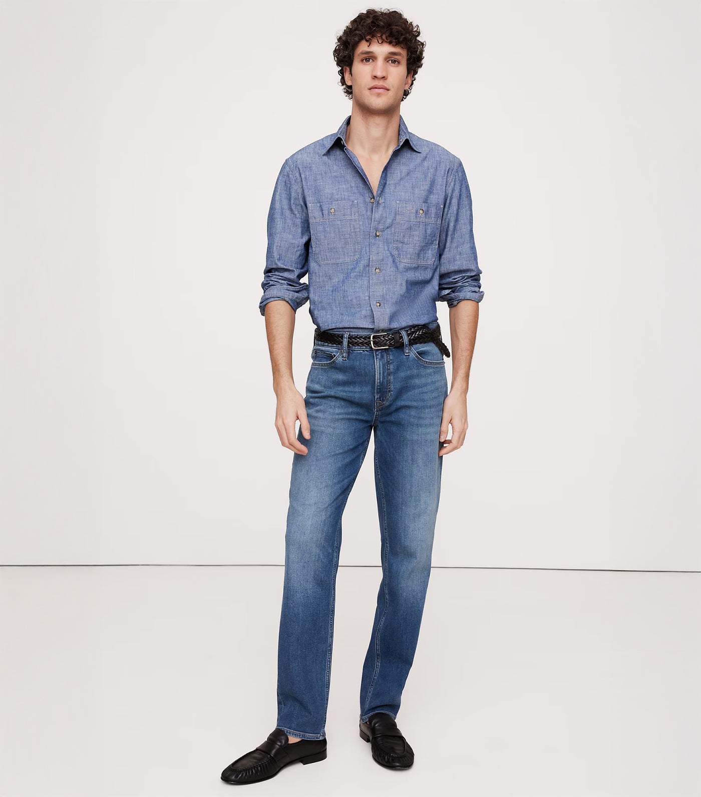 Slim Luxe Traveler Jean Medium Wash