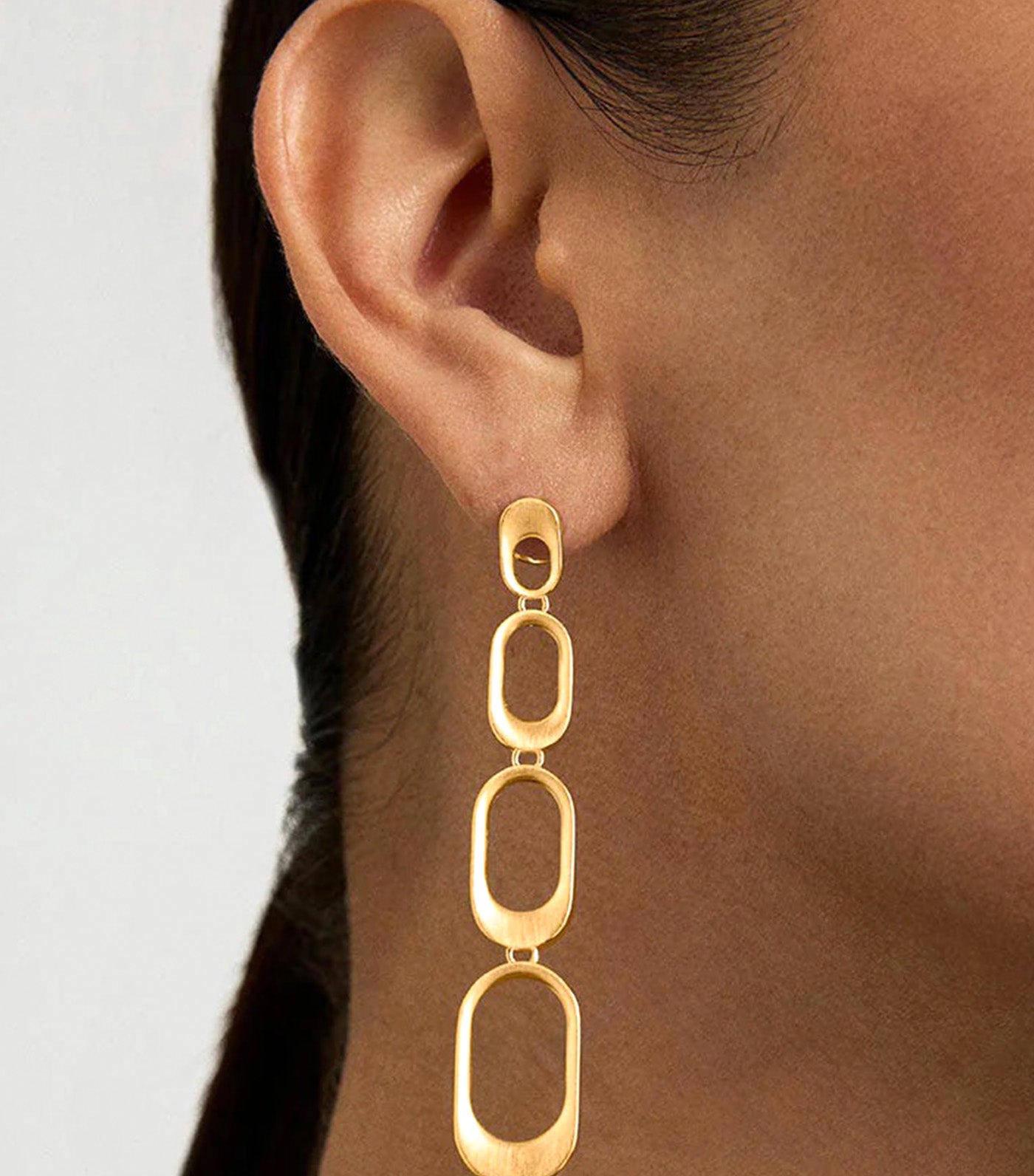 Bleecker Statement Drop Earrings Gold