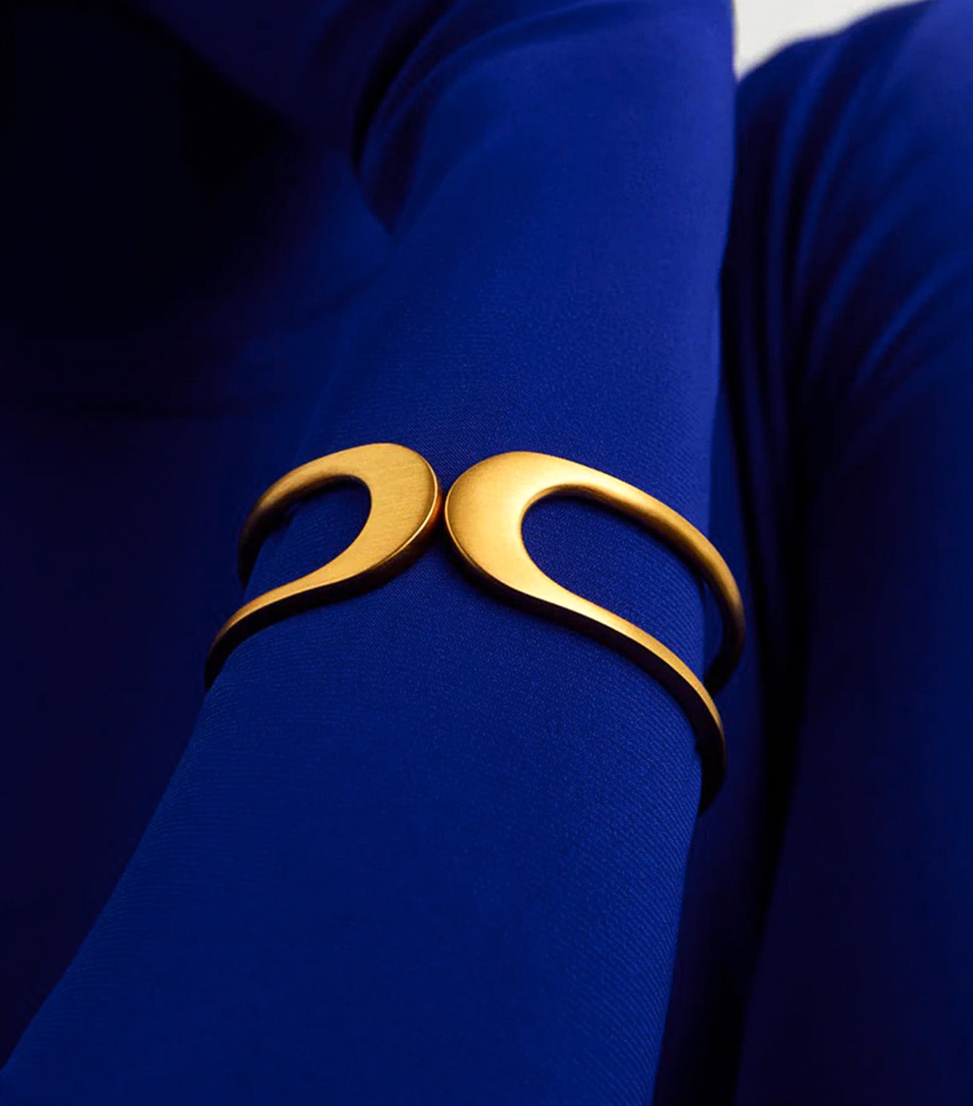 Crosby Midi Cuff Gold