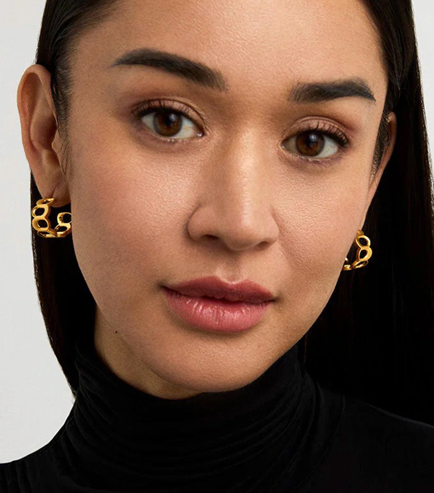 Crosby Link Huggie Hoops Gold