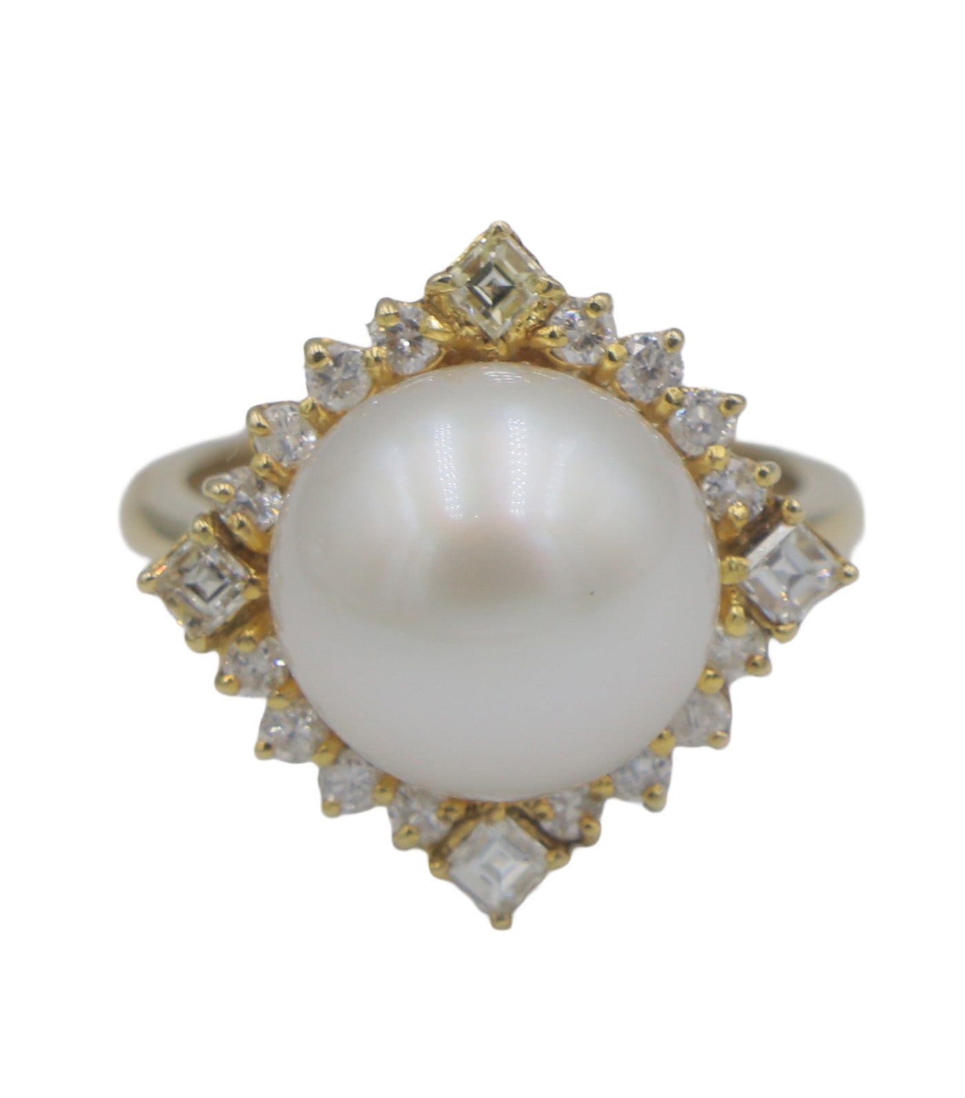 South Sea Pearl Ring and Earrings Set Yellow Gold