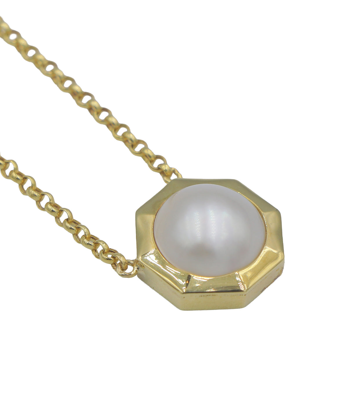 Mobe Pearl Necklace Yellow Gold