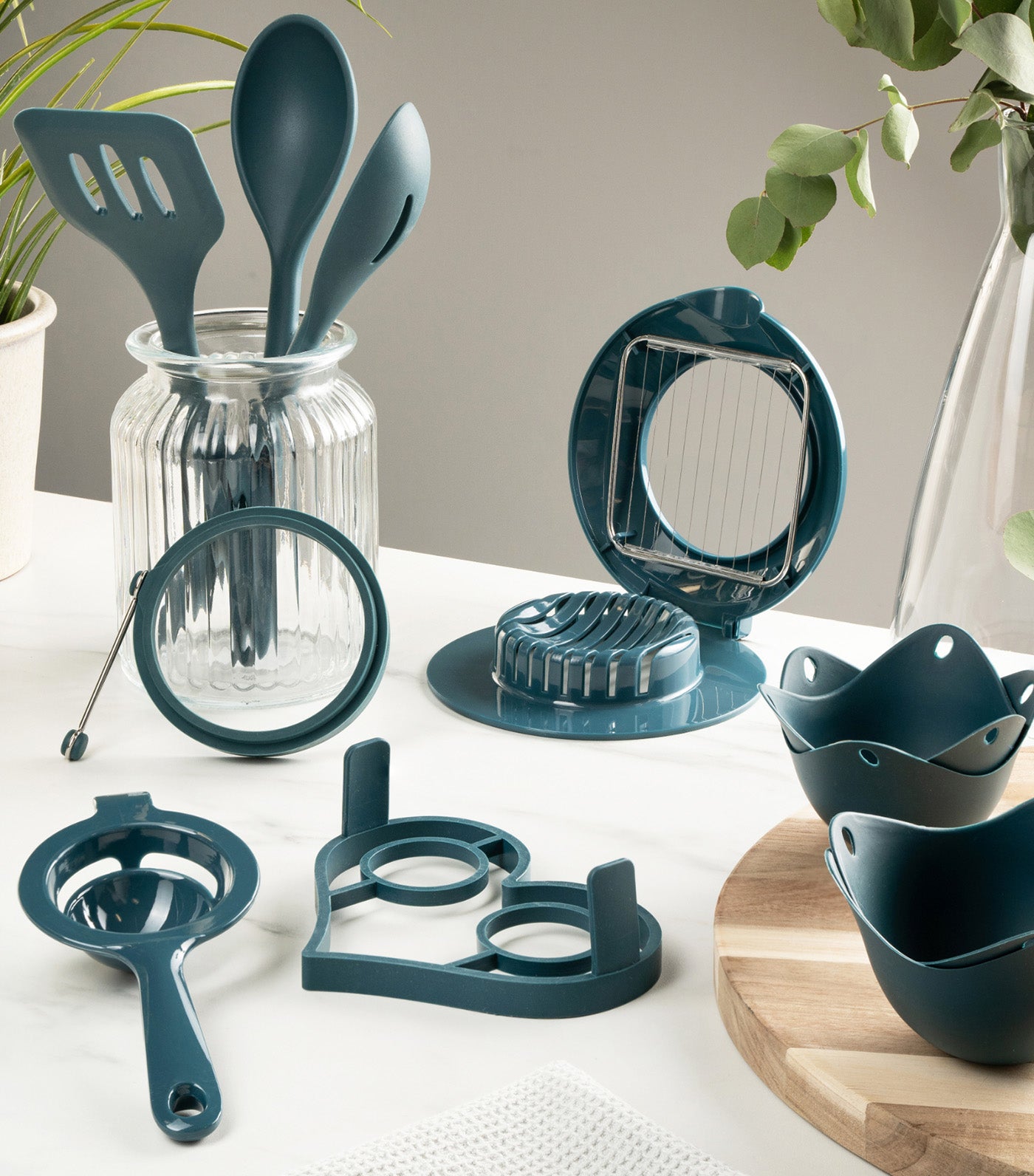 Fusion Twist Silicone Slotted Spoon Blue