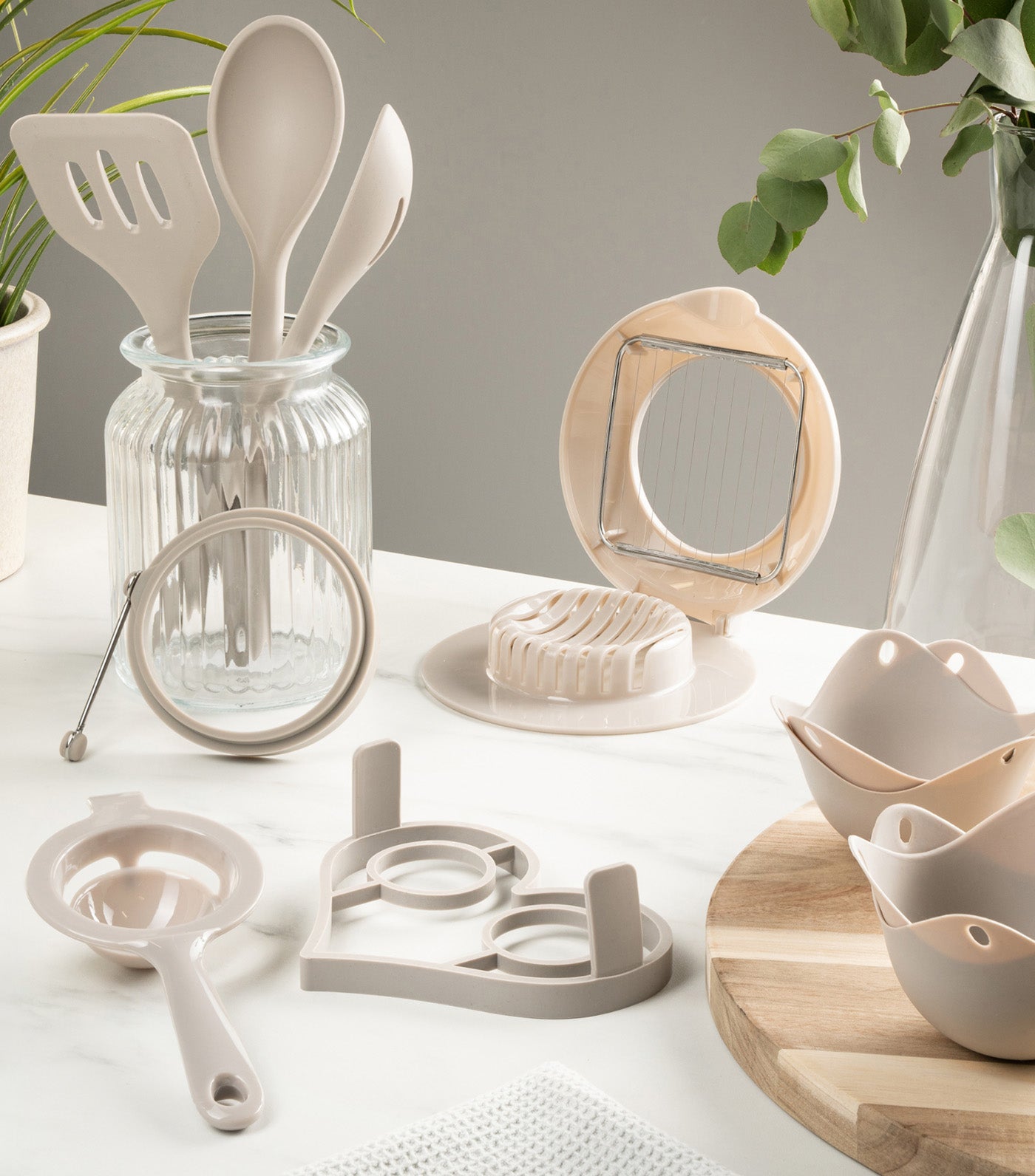 Fusion Twist Silicone Slotted Turner Gray