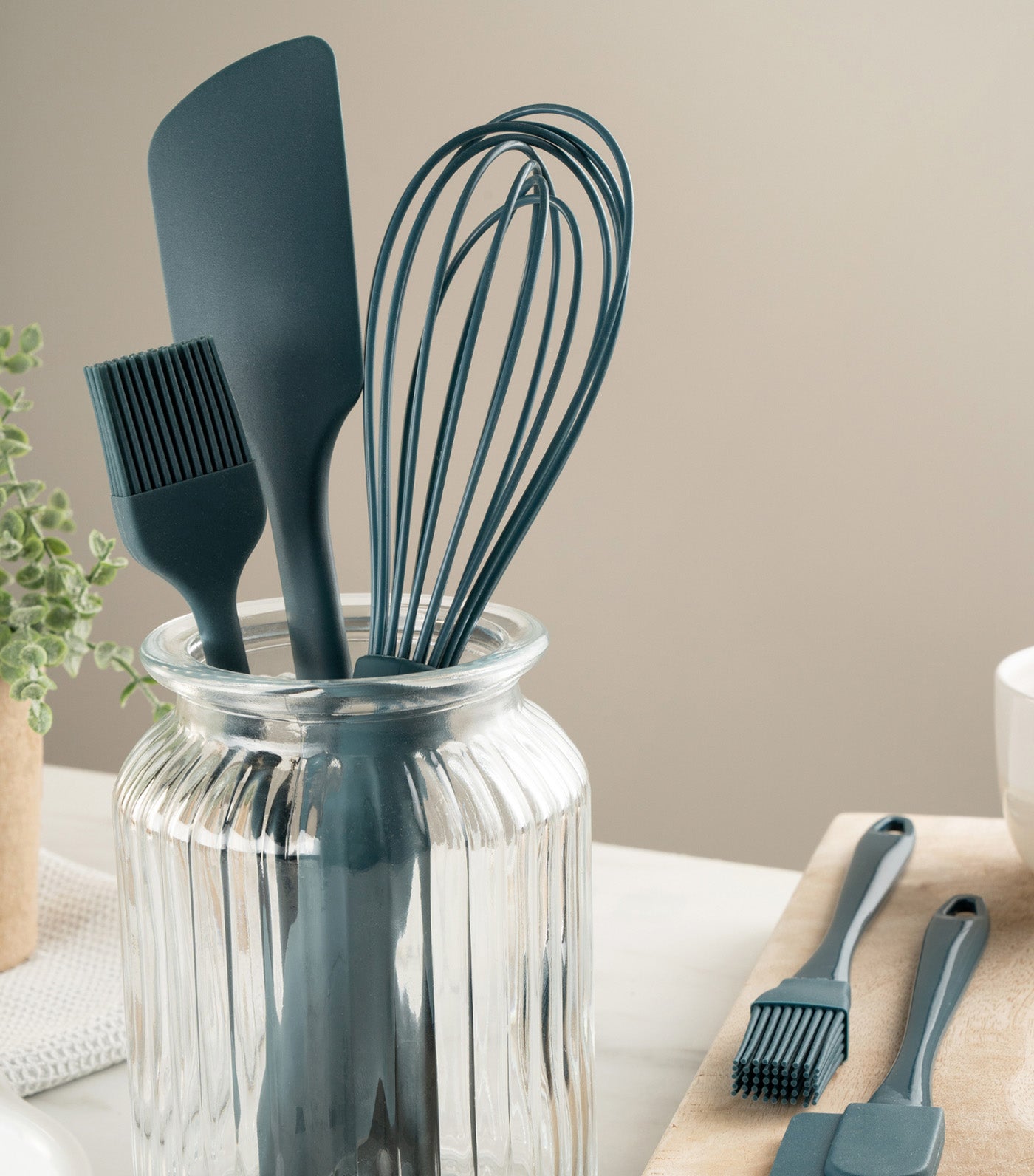Fusion Twist Silicone Whisk Blue