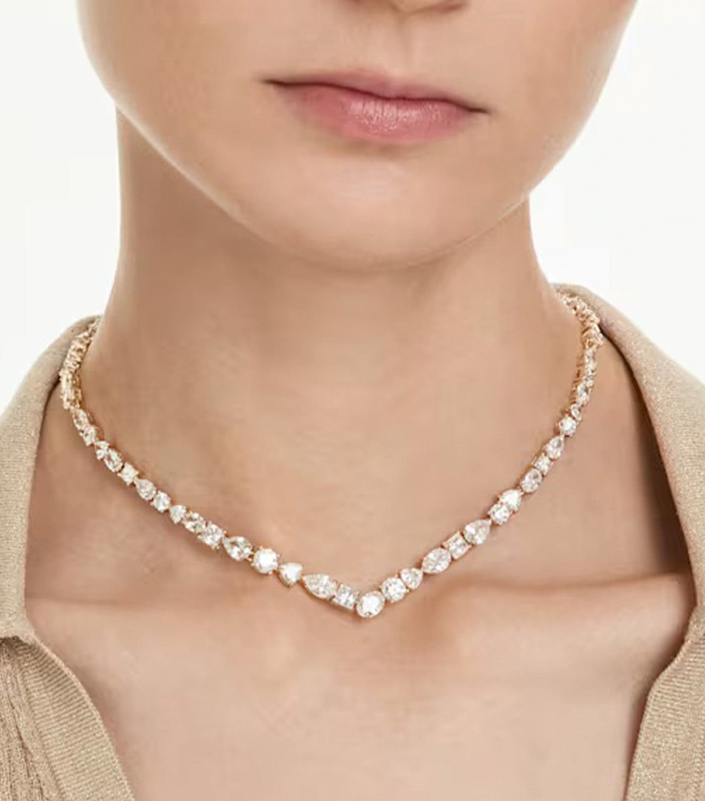 Mesmera Necklace Mixed Cuts, White, Gold-Tone Plated