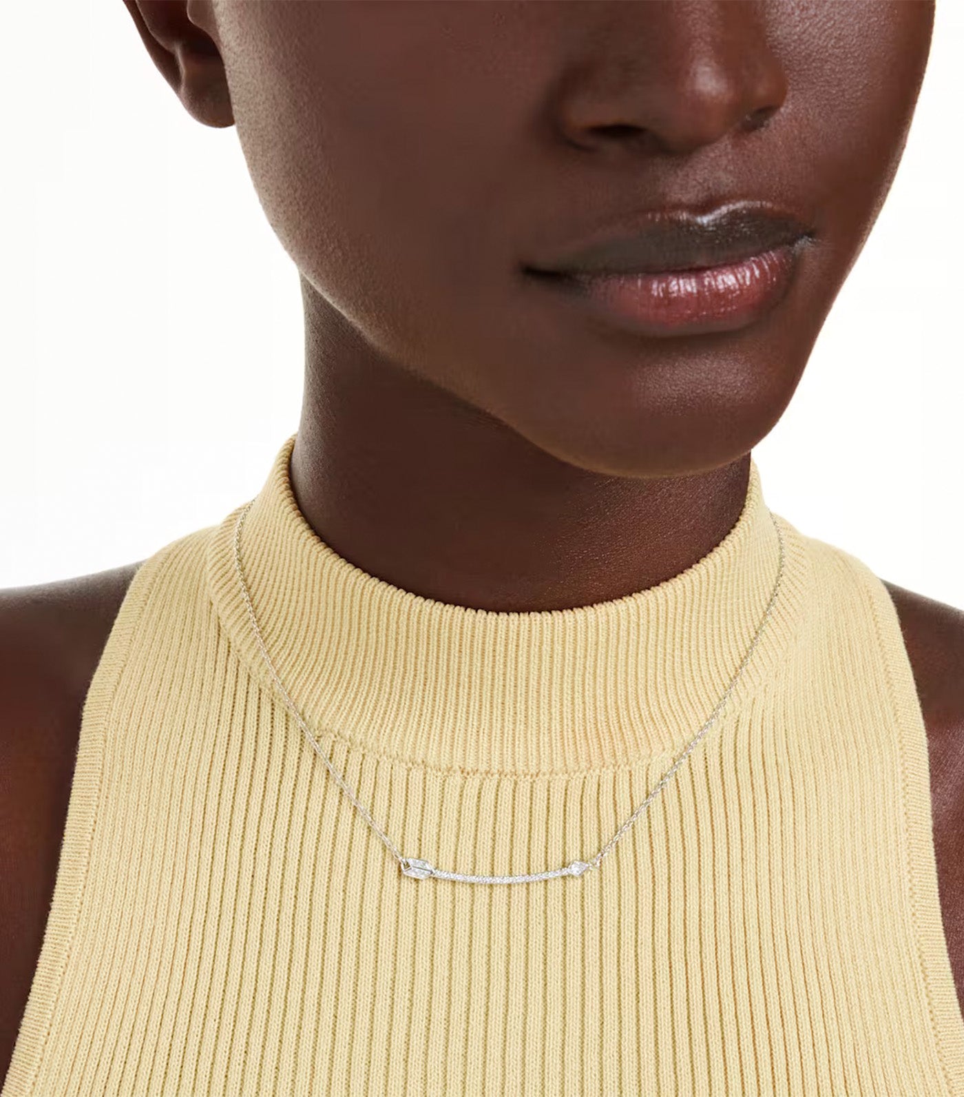 Idyllia Pendant Mixed Cuts, Arrow, White, Rhodium Plated