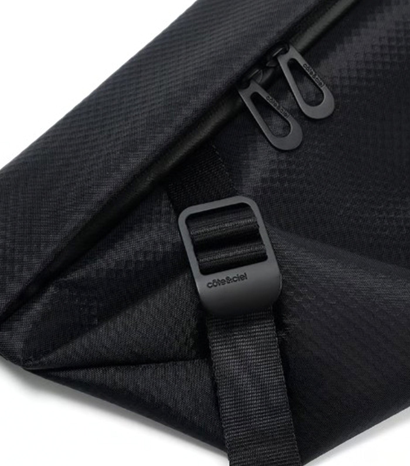 Sinu Satellite Black