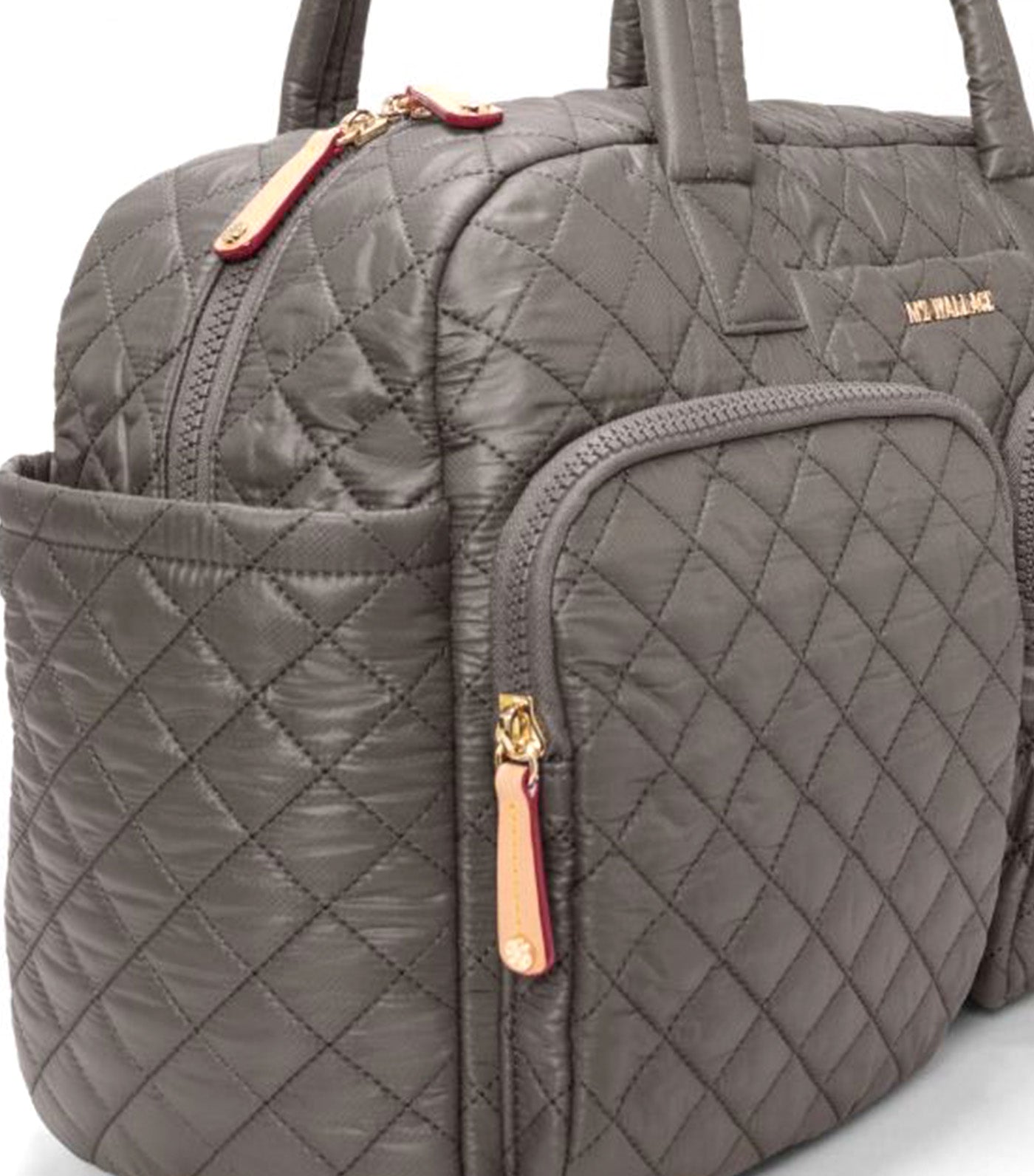 Nik II Duffle Magnet