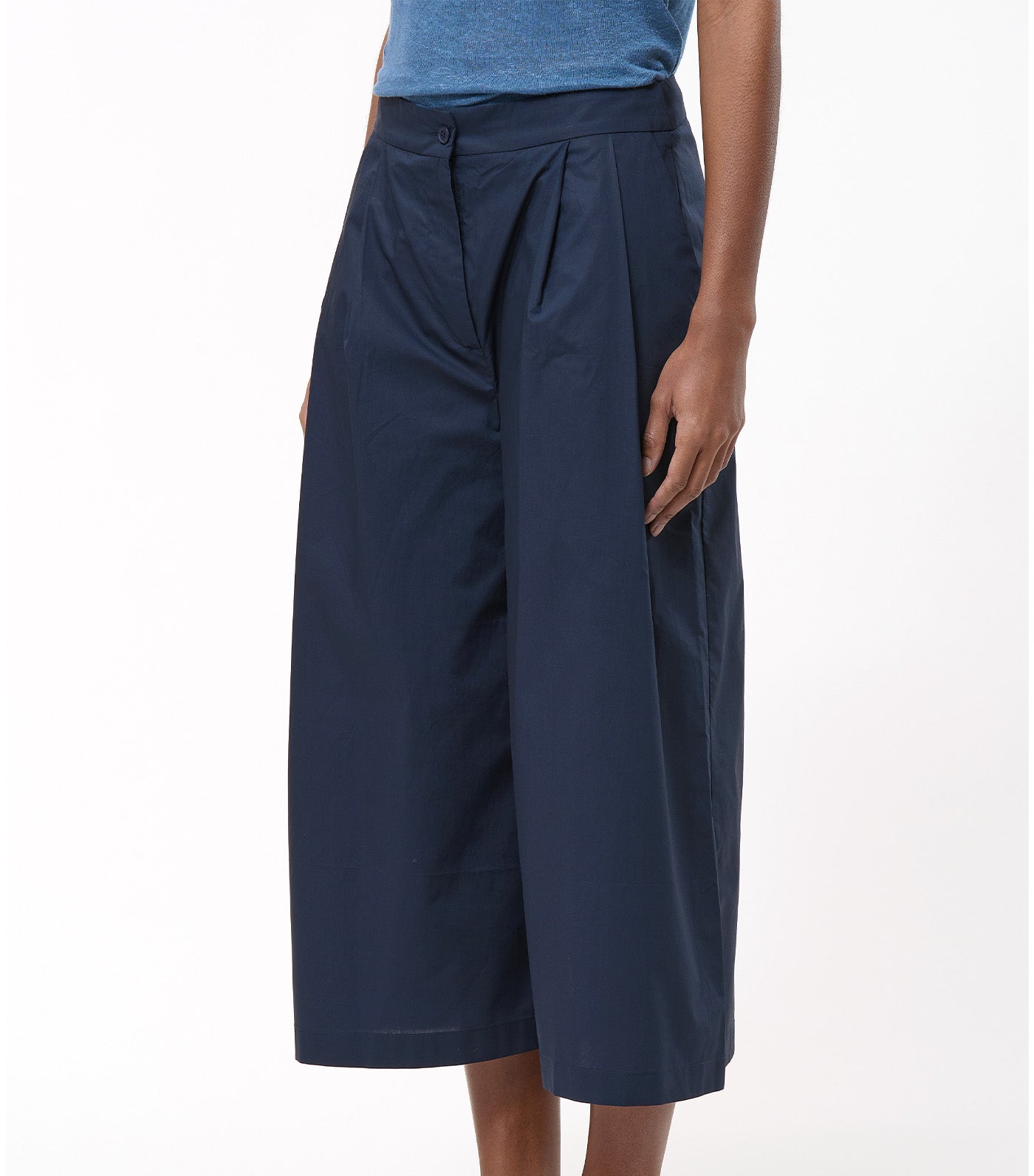 Lamiru Trousers Navy