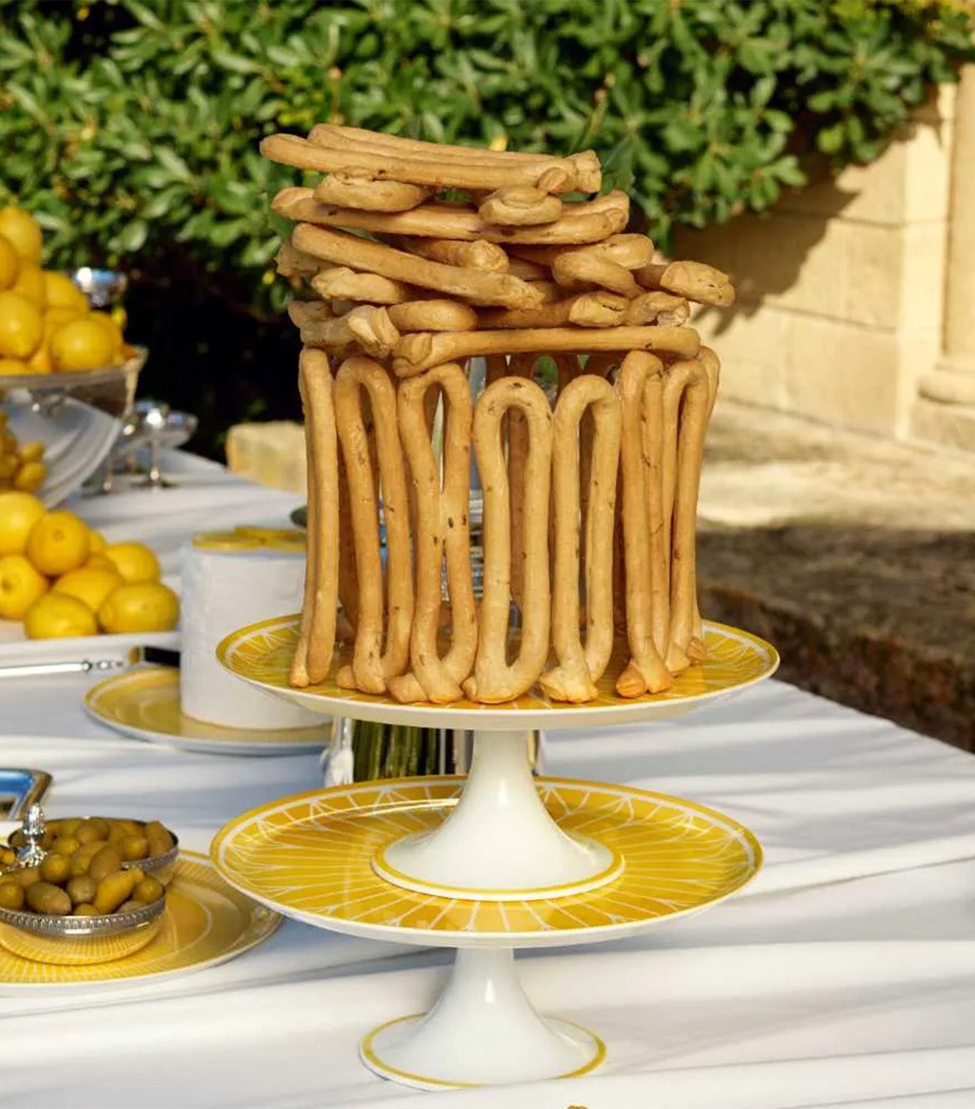 Malmaison Riviera Porcelain Cake Stand Yellow