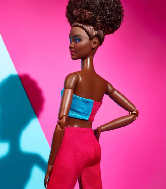 Signature Barbie Looks™ 14 Doll