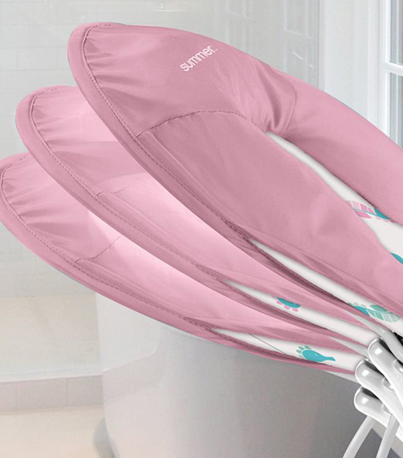 Deluxe Baby Bather Seahorse
