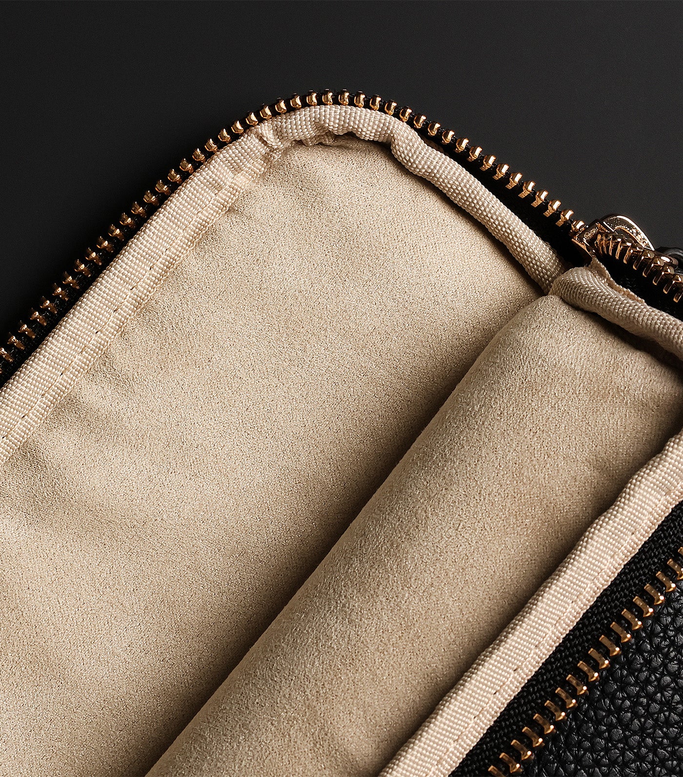 LuxLeather Laptop Sleeve Black