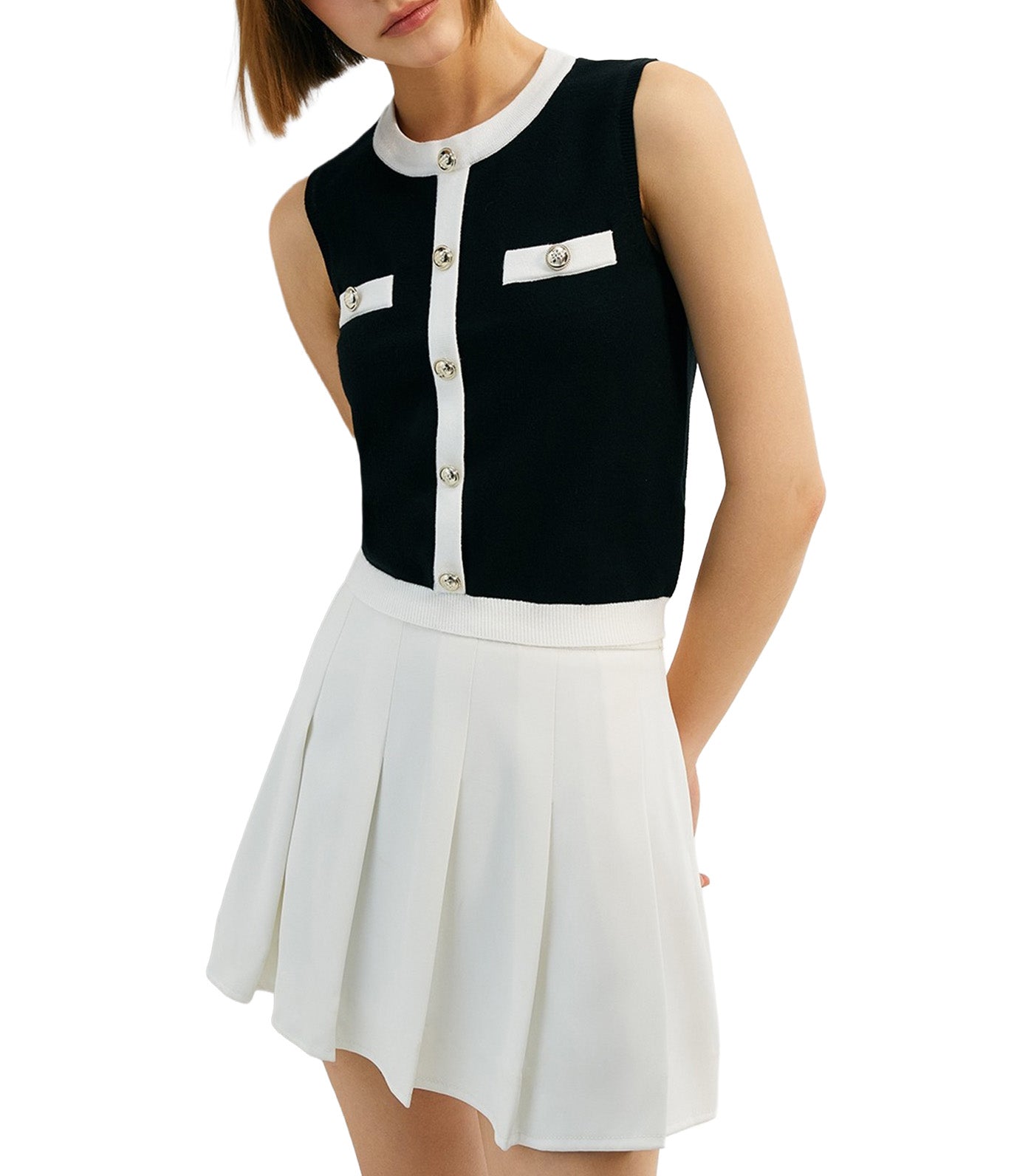 Pomelo Sleeveless Top with Pomelo Logo Button Black/White