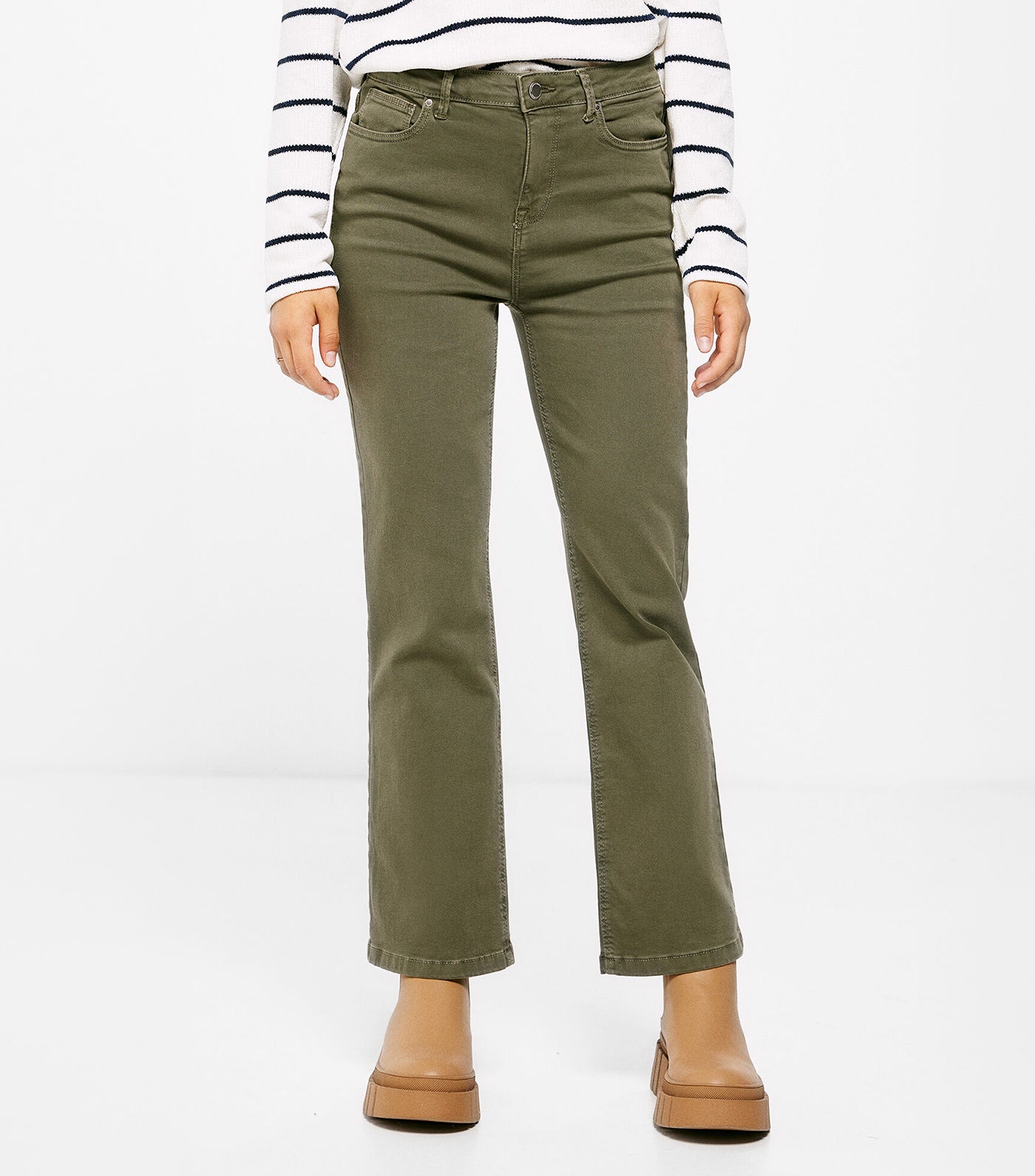 Kick Flare Jeans Sustainable Wash Khaki