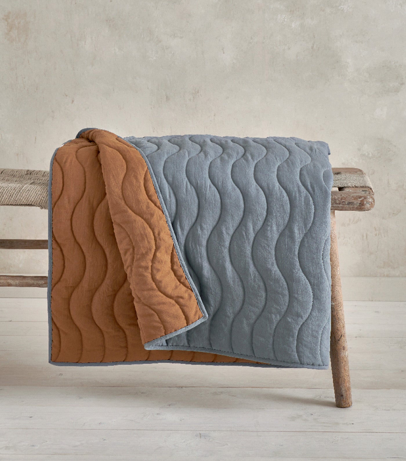 Quilt (3 Tog) - Blue Mustard Wave