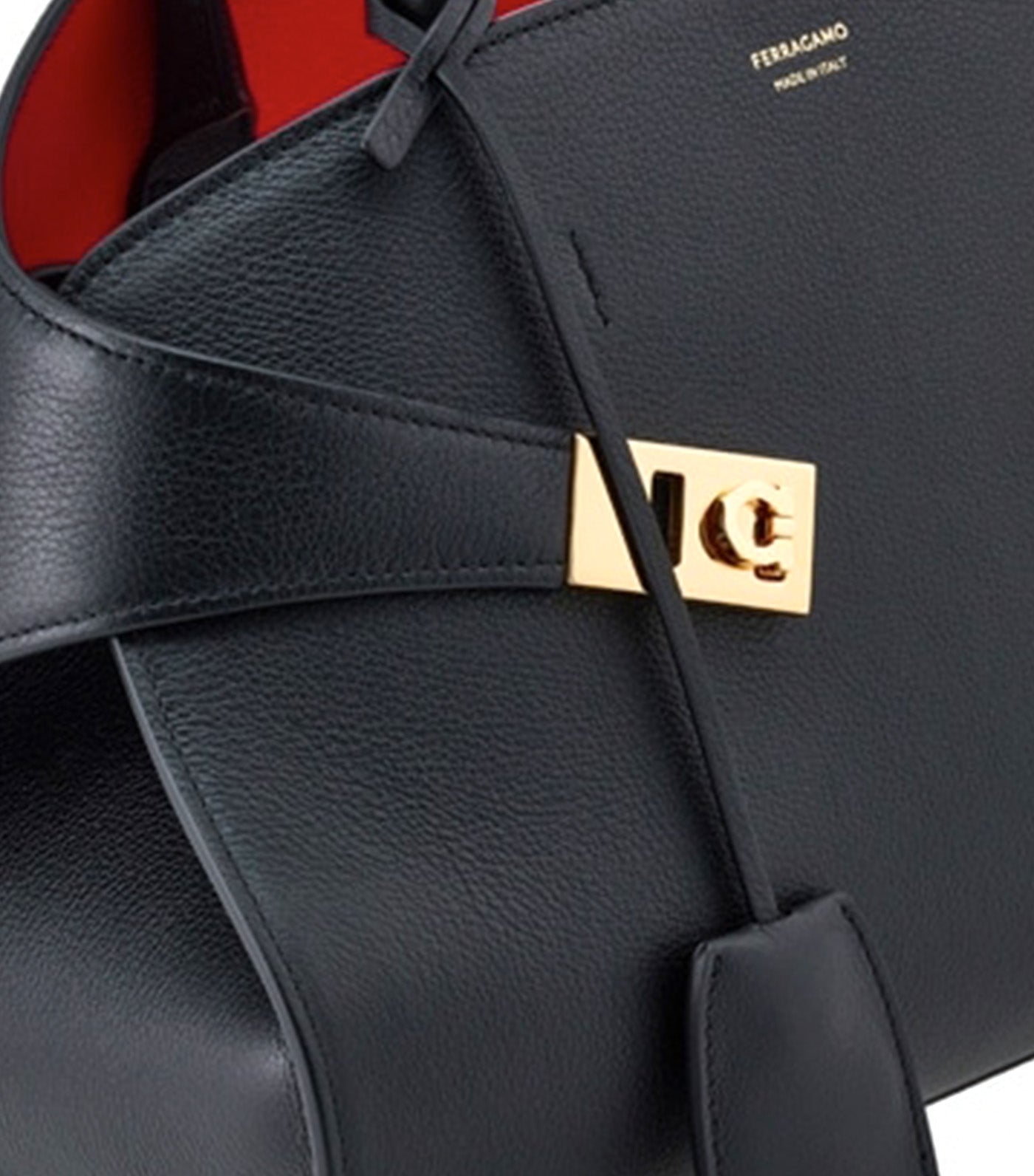 Hug Handbag S Black/Flame Red