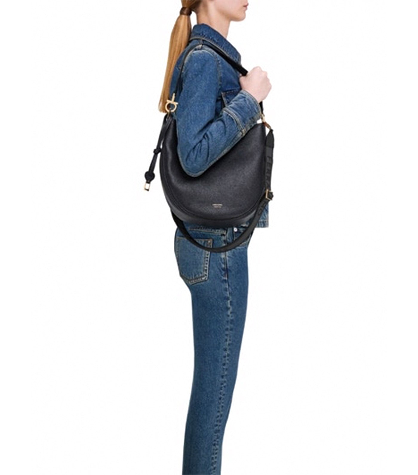 North-South Hobo Bag M Hammered Calfskin