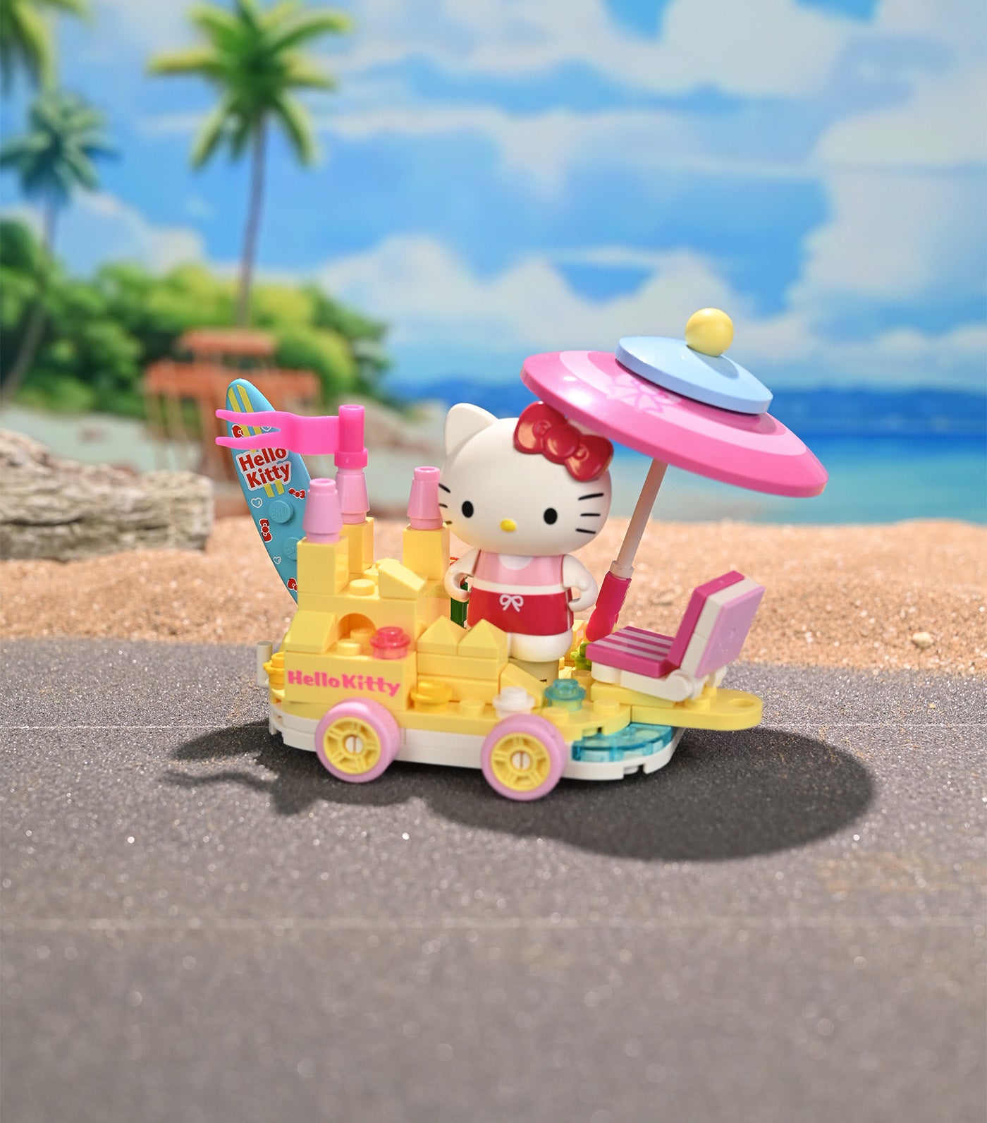 Hello Kitty Sunbath