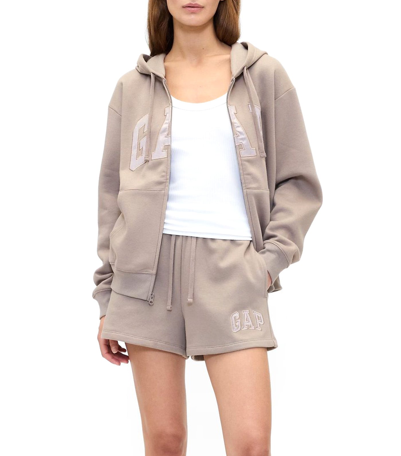 Logo Shorts Medium Cool Brown