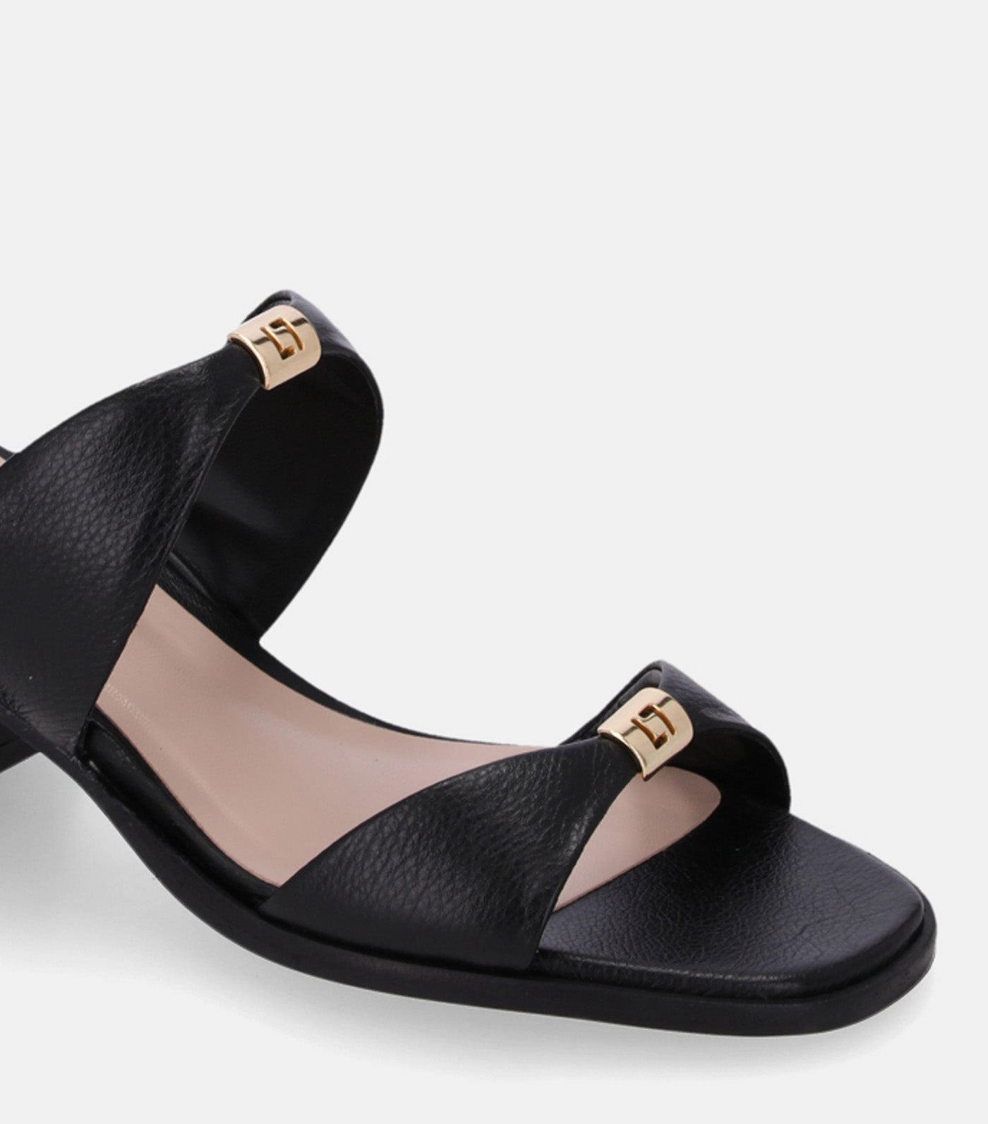 Luz da Lua Heeled Sandals Saara Black