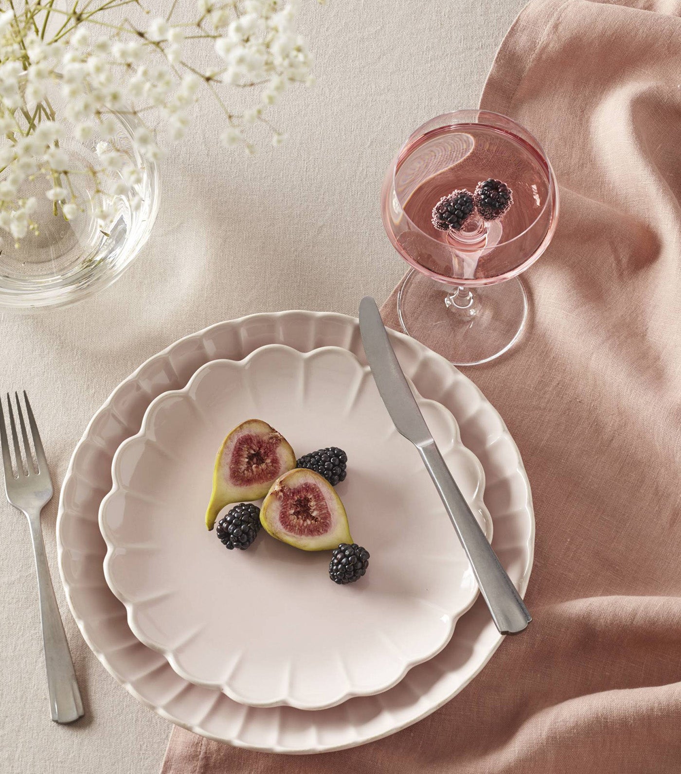 French Perle Scallop Dinnerware Collection Blush
