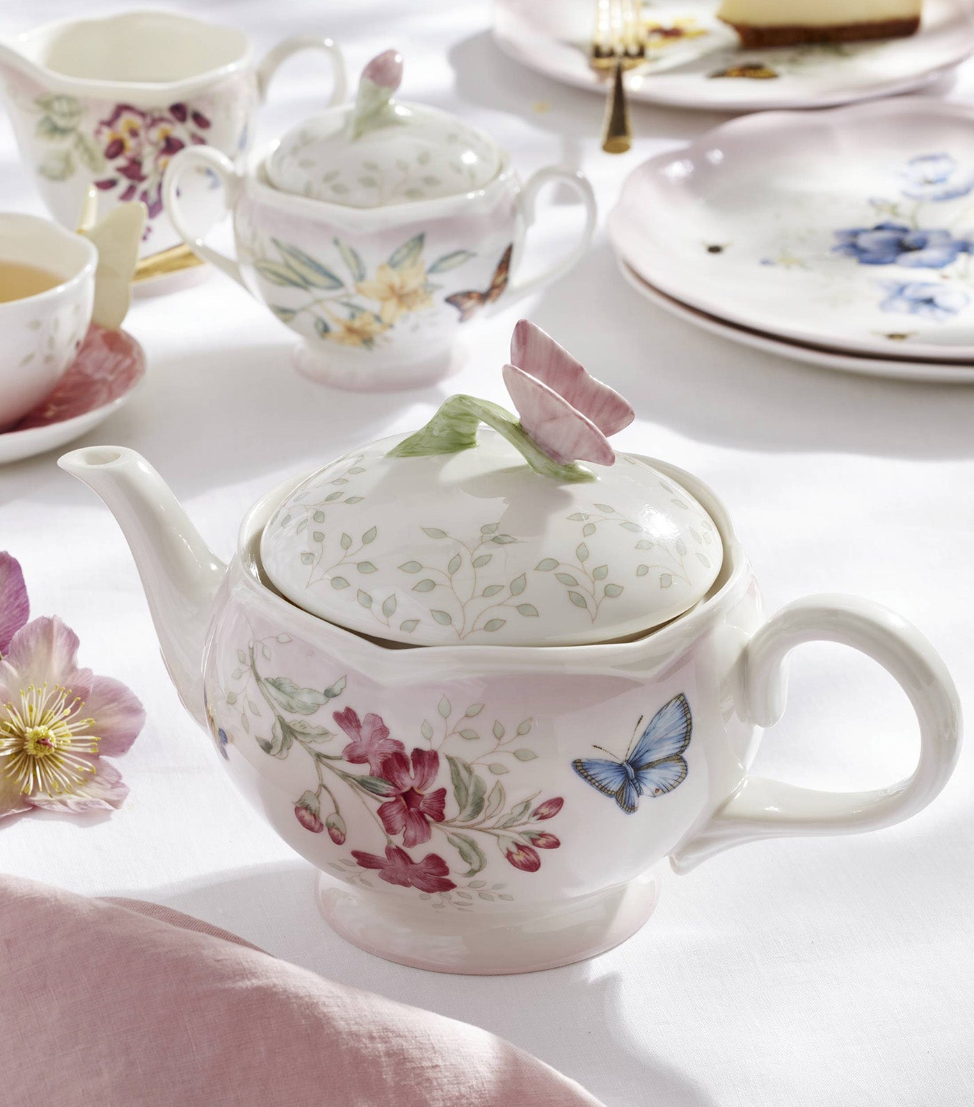 Butterfly Meadow Classic Dinnerware Collection Pink Ombre