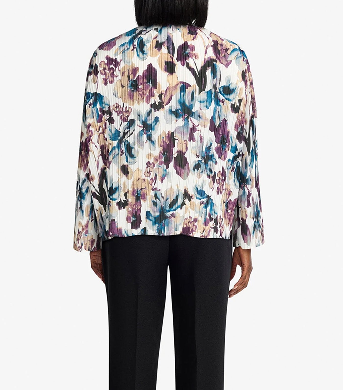 Tie Neck Pleated Top