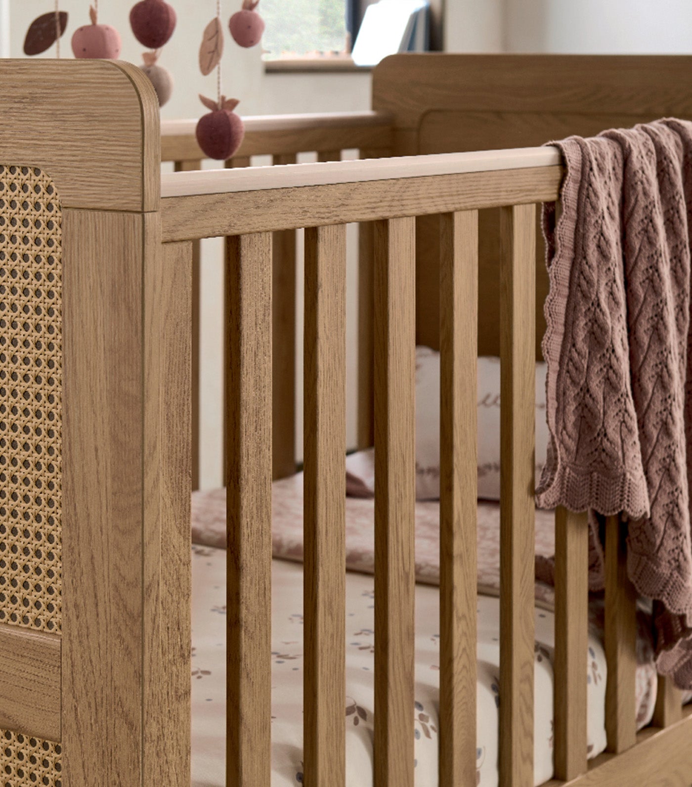 Esna Cotbed Rattan