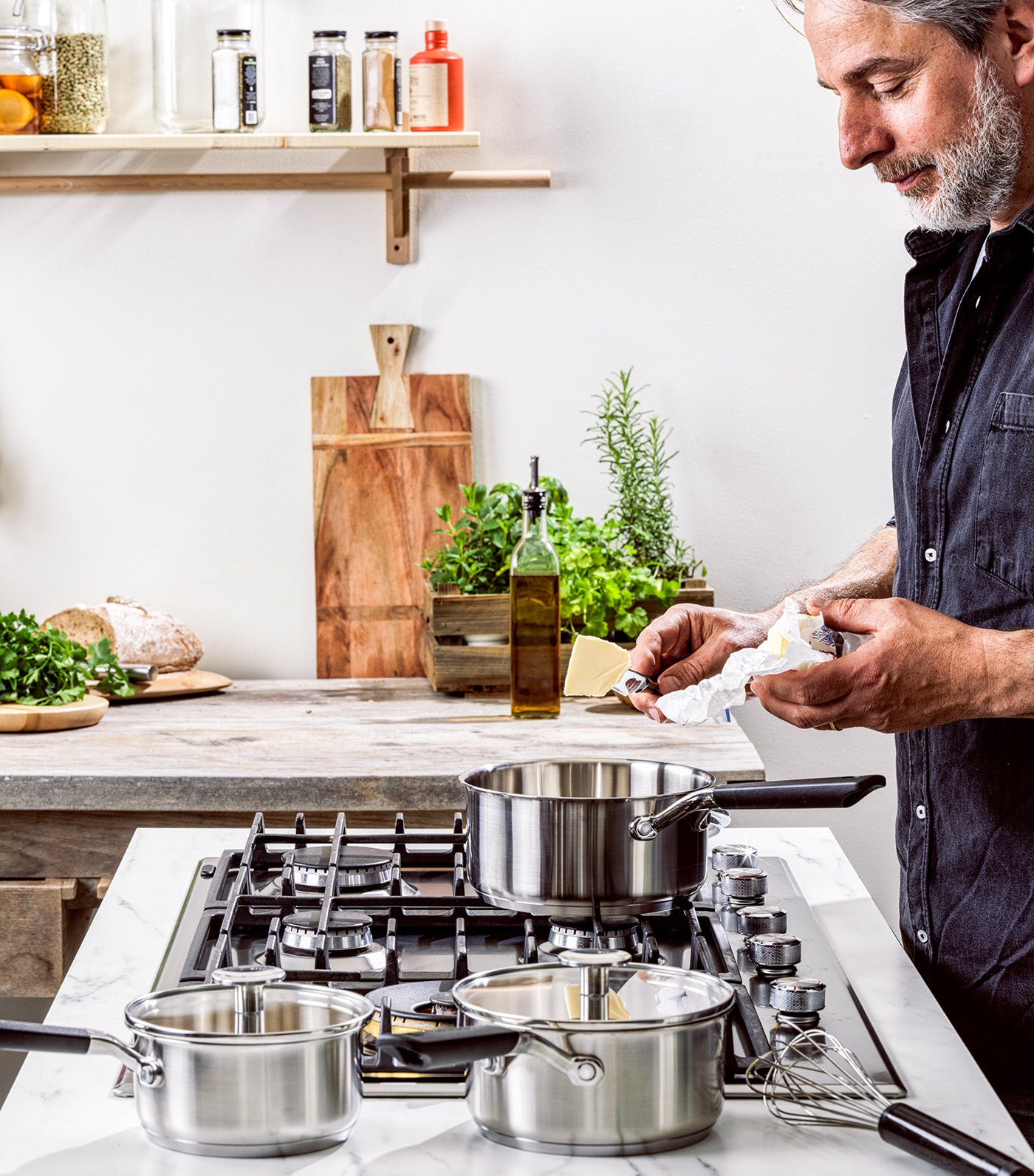 Classic Stainless Steel Covered Saucepan, Uncoated - 16cm