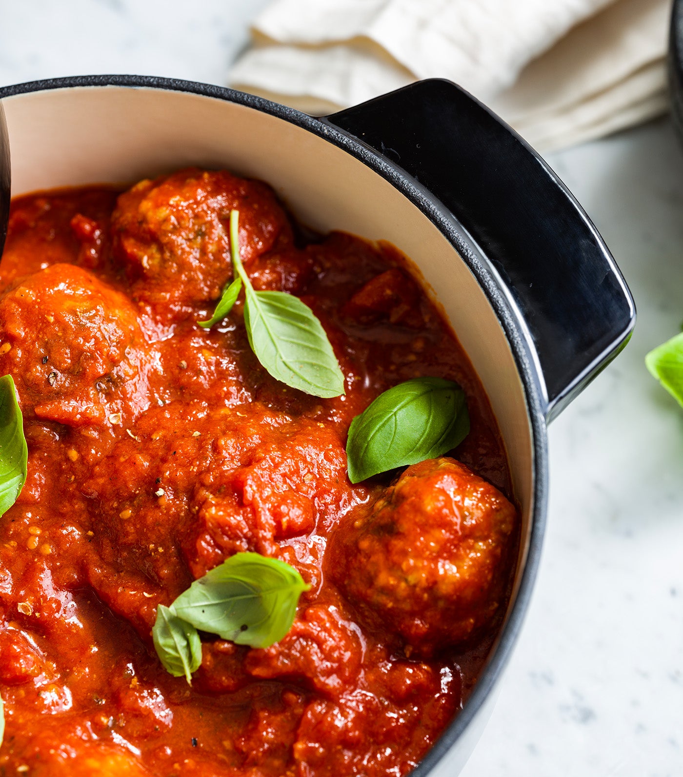 Cast Iron Casserole with Lid