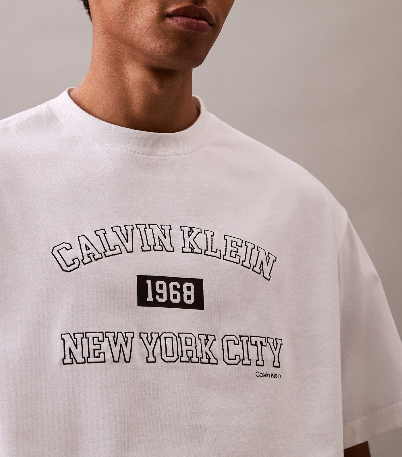 Relaxed Varsity Logo T-Shirt Brilliant White