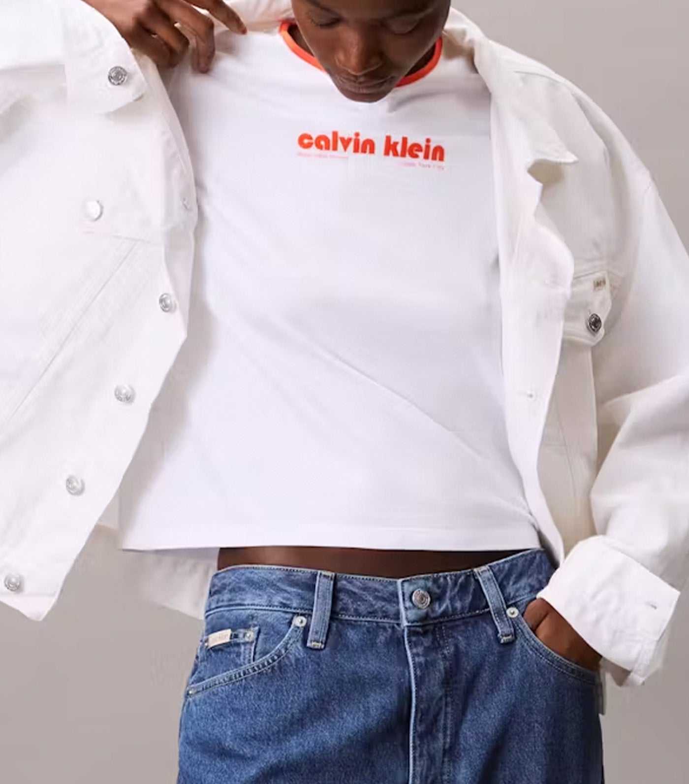 Short Sleeve Retro Logo Graphic T-Shirt