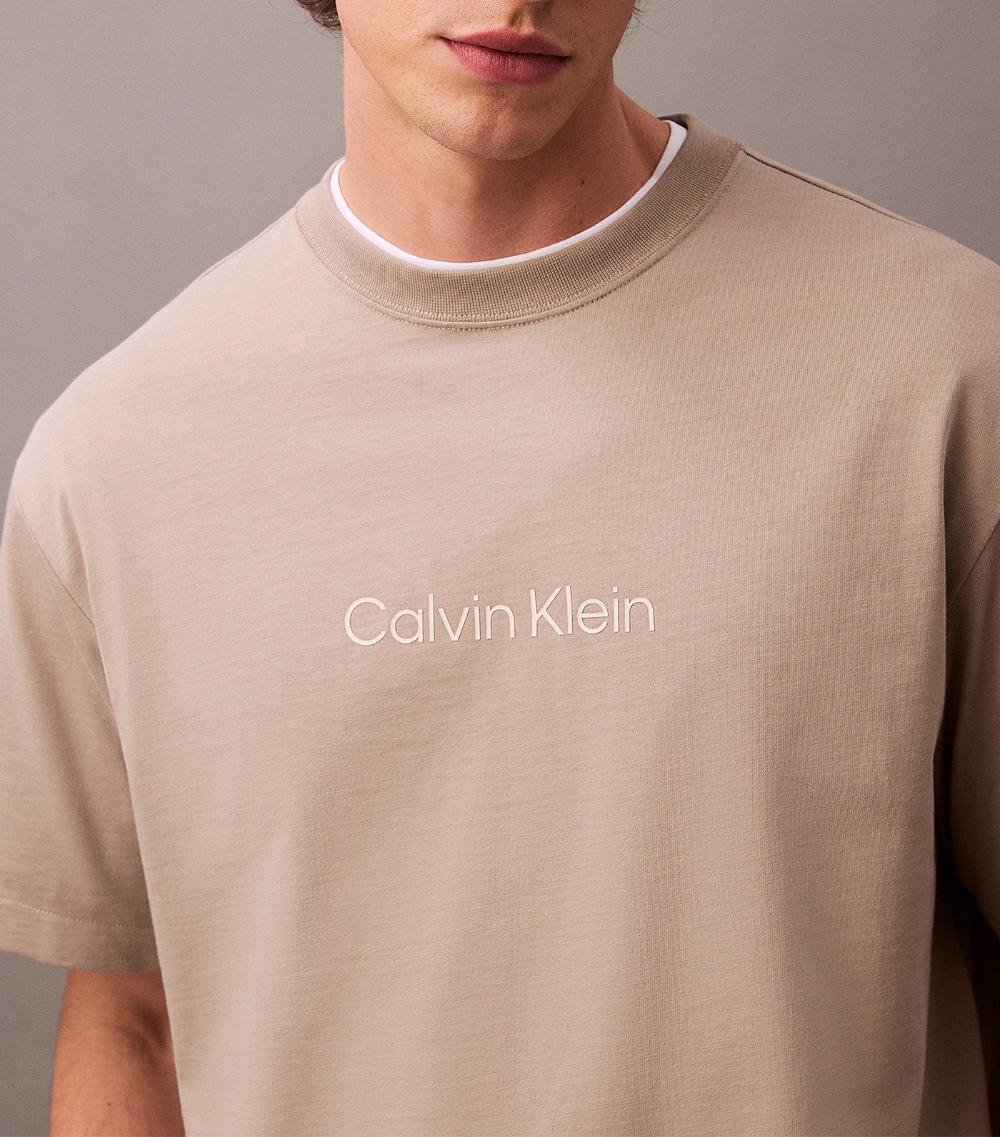 Logo Crew Neck Tee Vintage Khaki