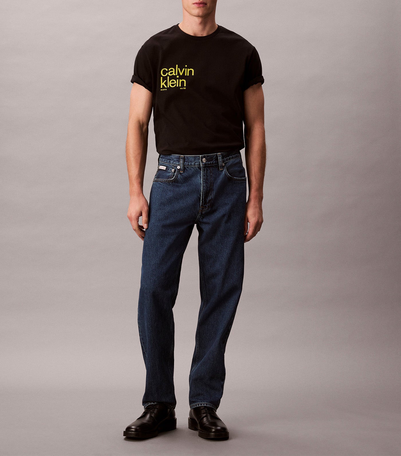 Circle Graphic Relaxed T-Shirt