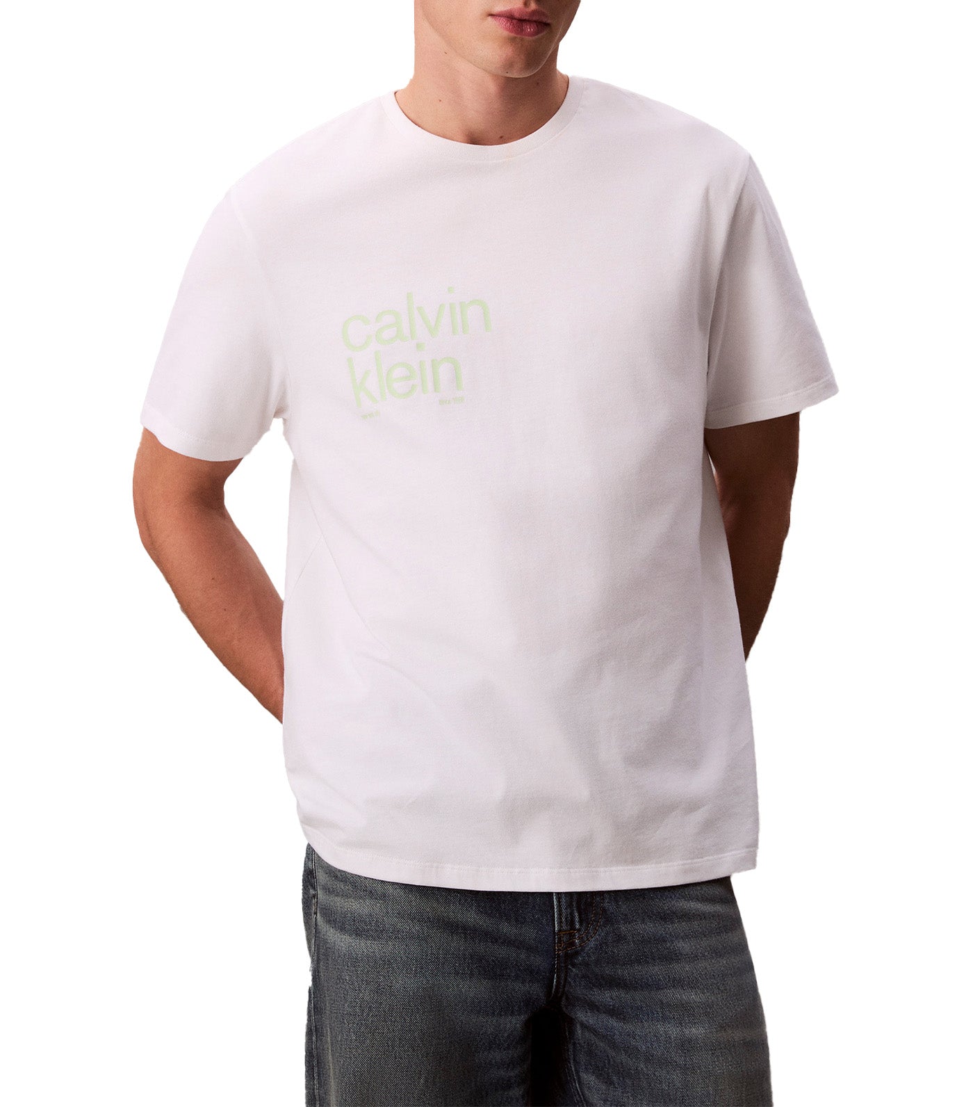 Circle Graphic Relaxed T-Shirt