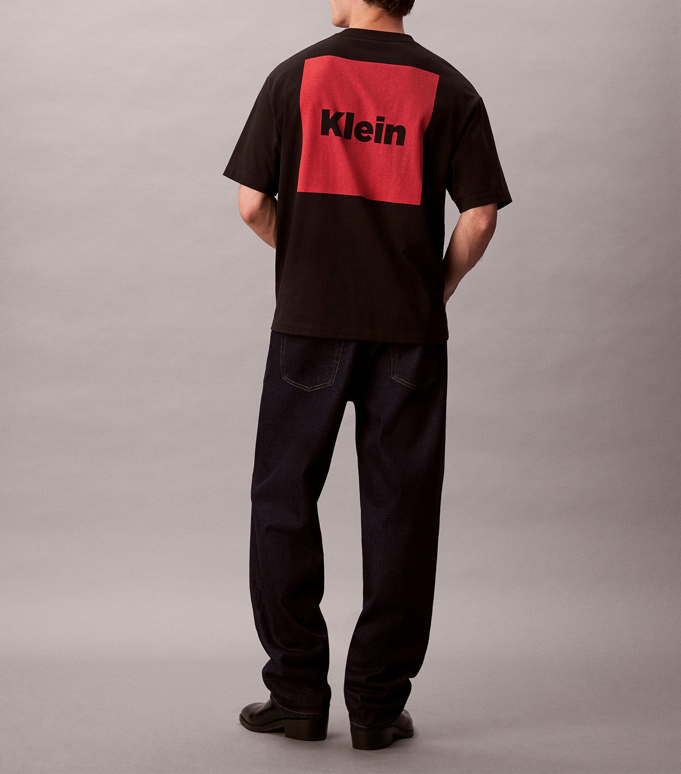 Logo Box Graphic Relaxed T-Shirt