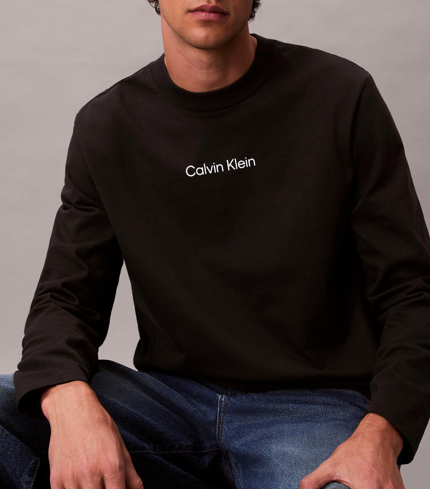 Long Sleeve Relaxed Standard Logo Crew Neck Tee