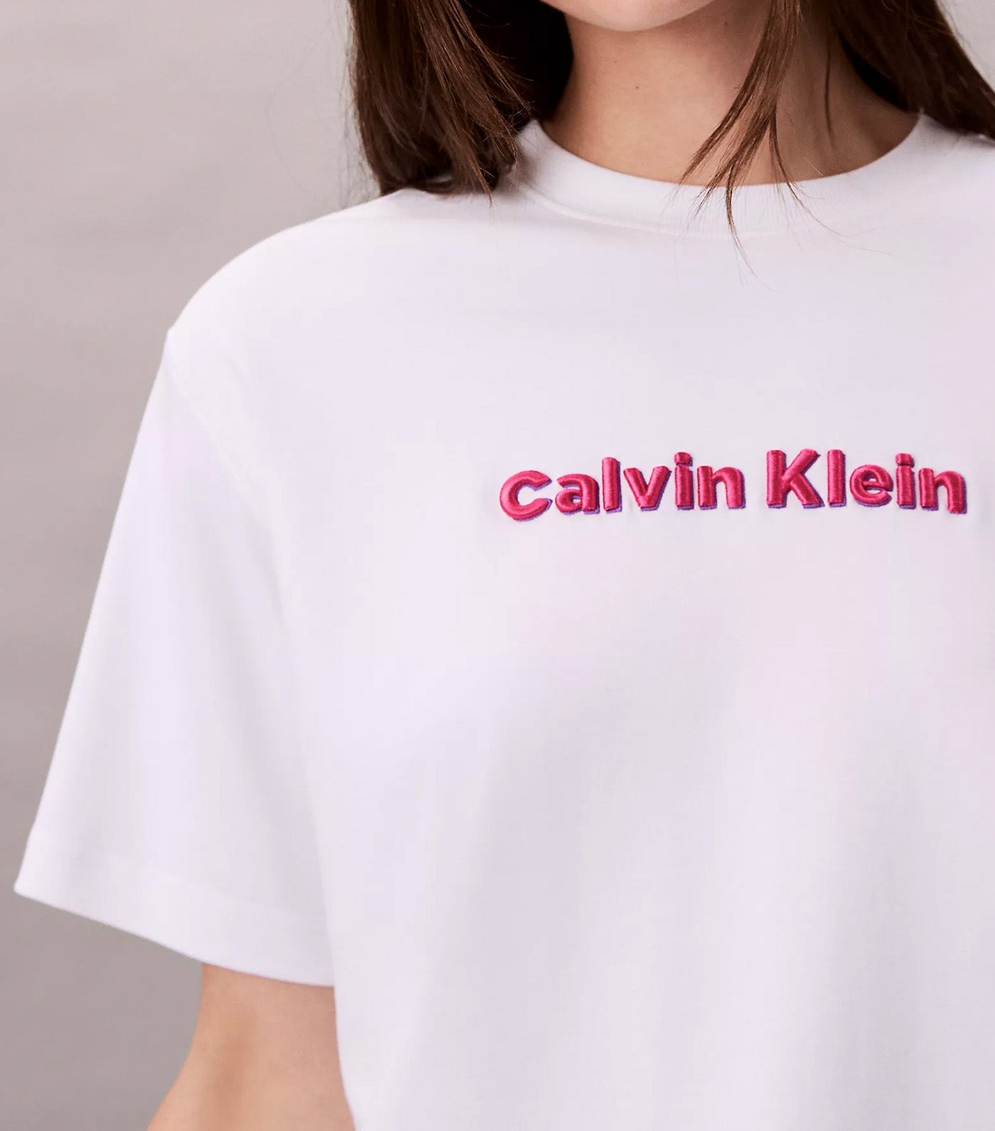 Short Sleeve Embroidered Logo Graphic T-Shirt