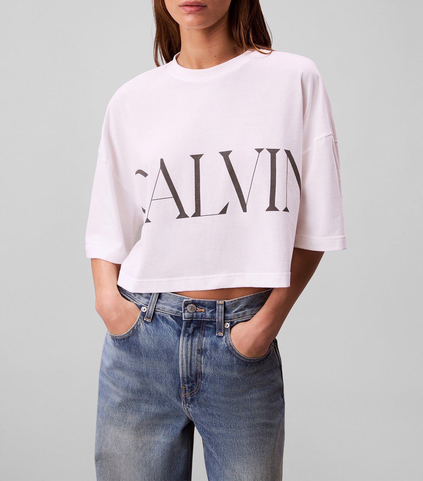 Cropped Graphic Logo T-Shirt