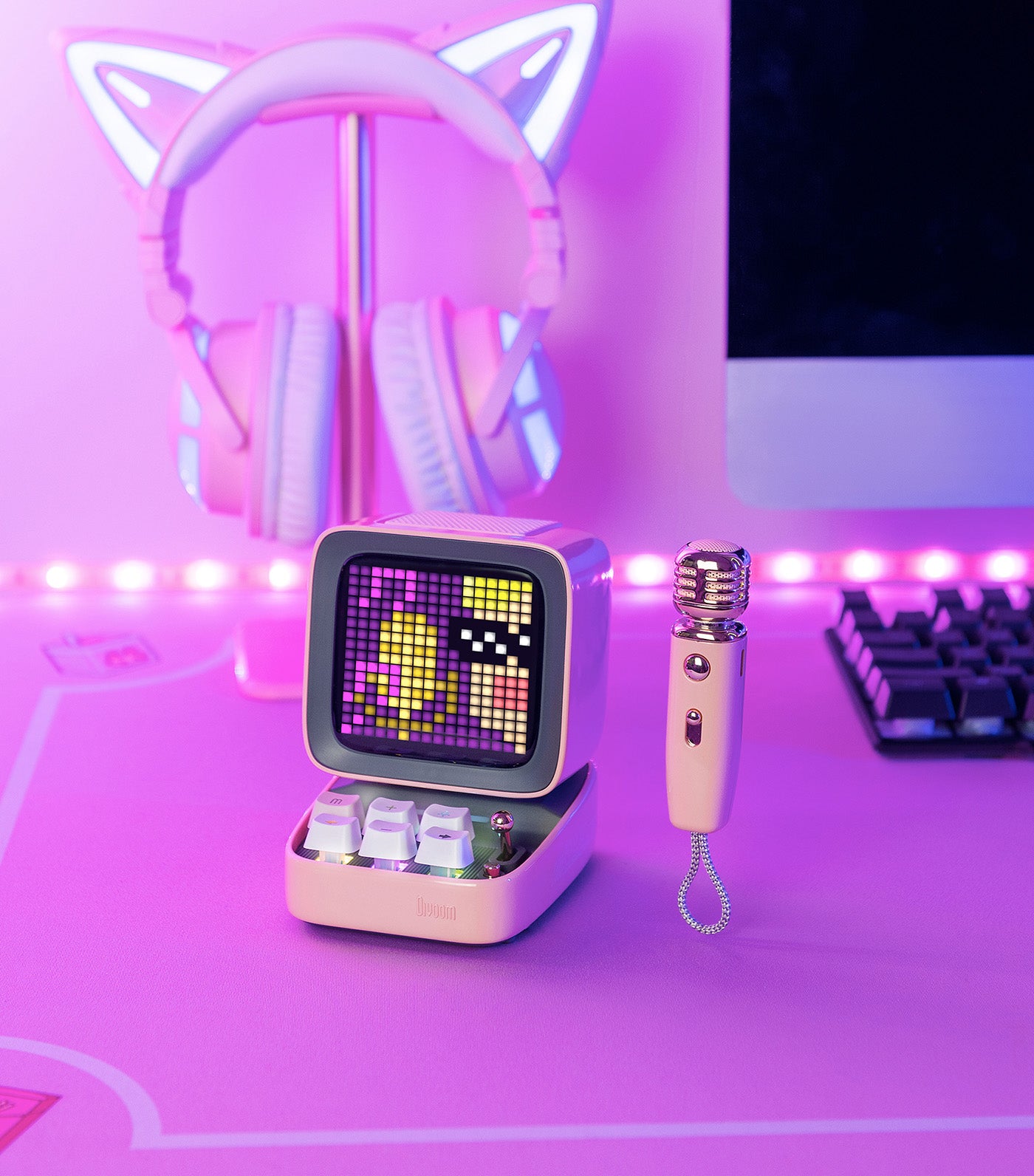 Ditoo Mic Pixel Art Speaker with Microphone Pink