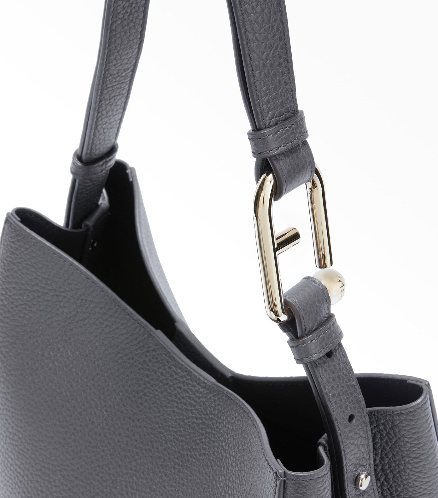 Nuvola S Bucket Bag 25.5